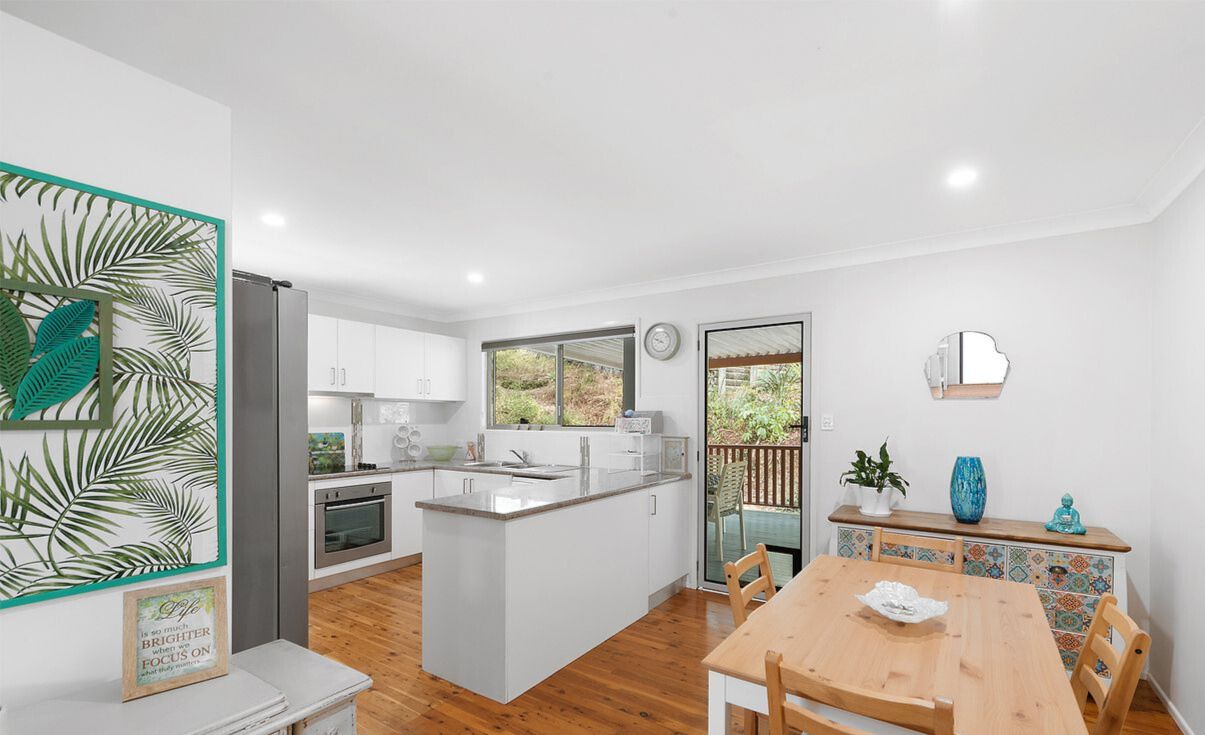 6 Yera Court, Arana Hills, QLD 4054