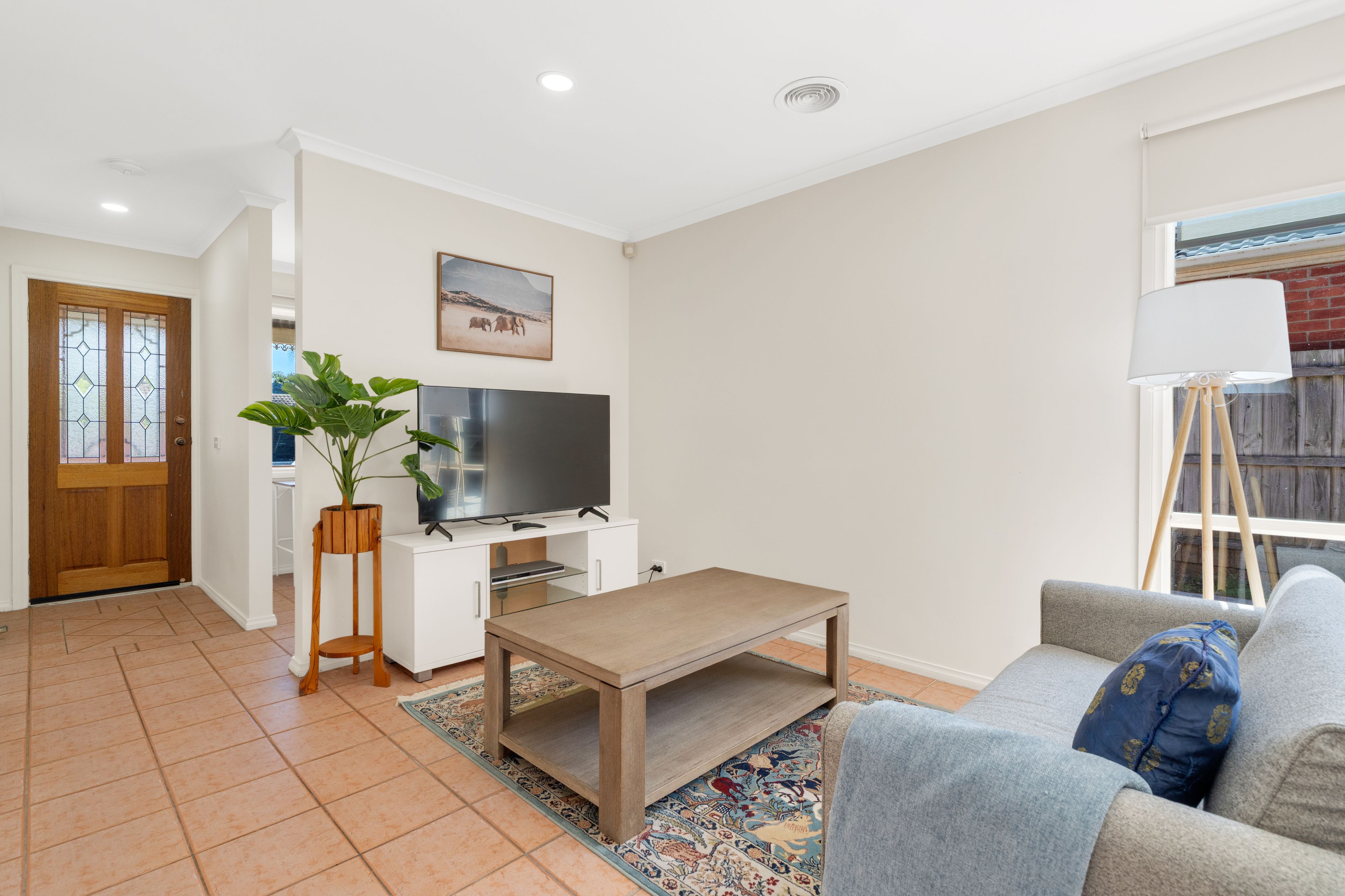 6 Jamieson Close — photo 7 of 12