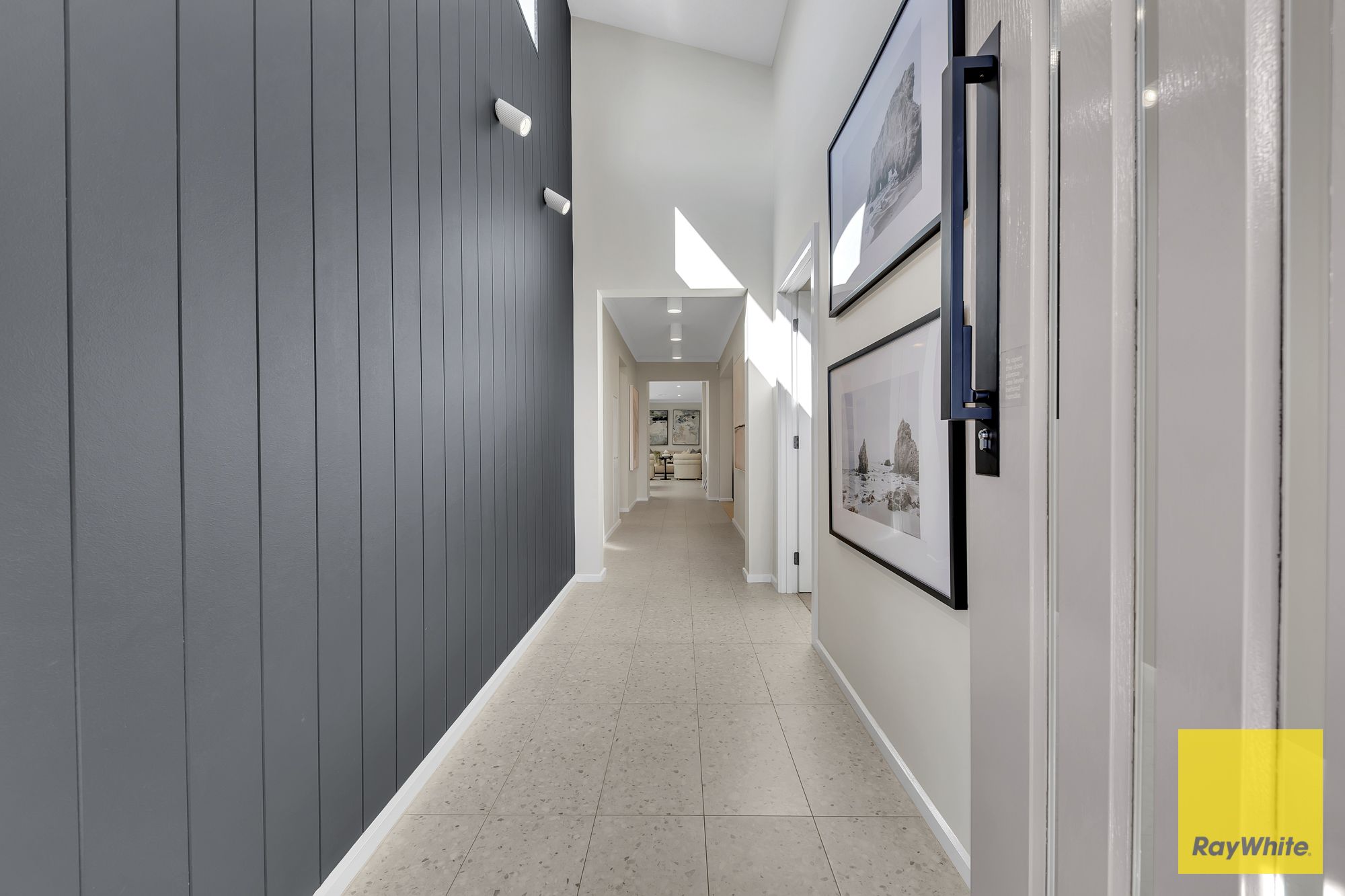 11 Cotes Loop, AINTREE, VIC 3336