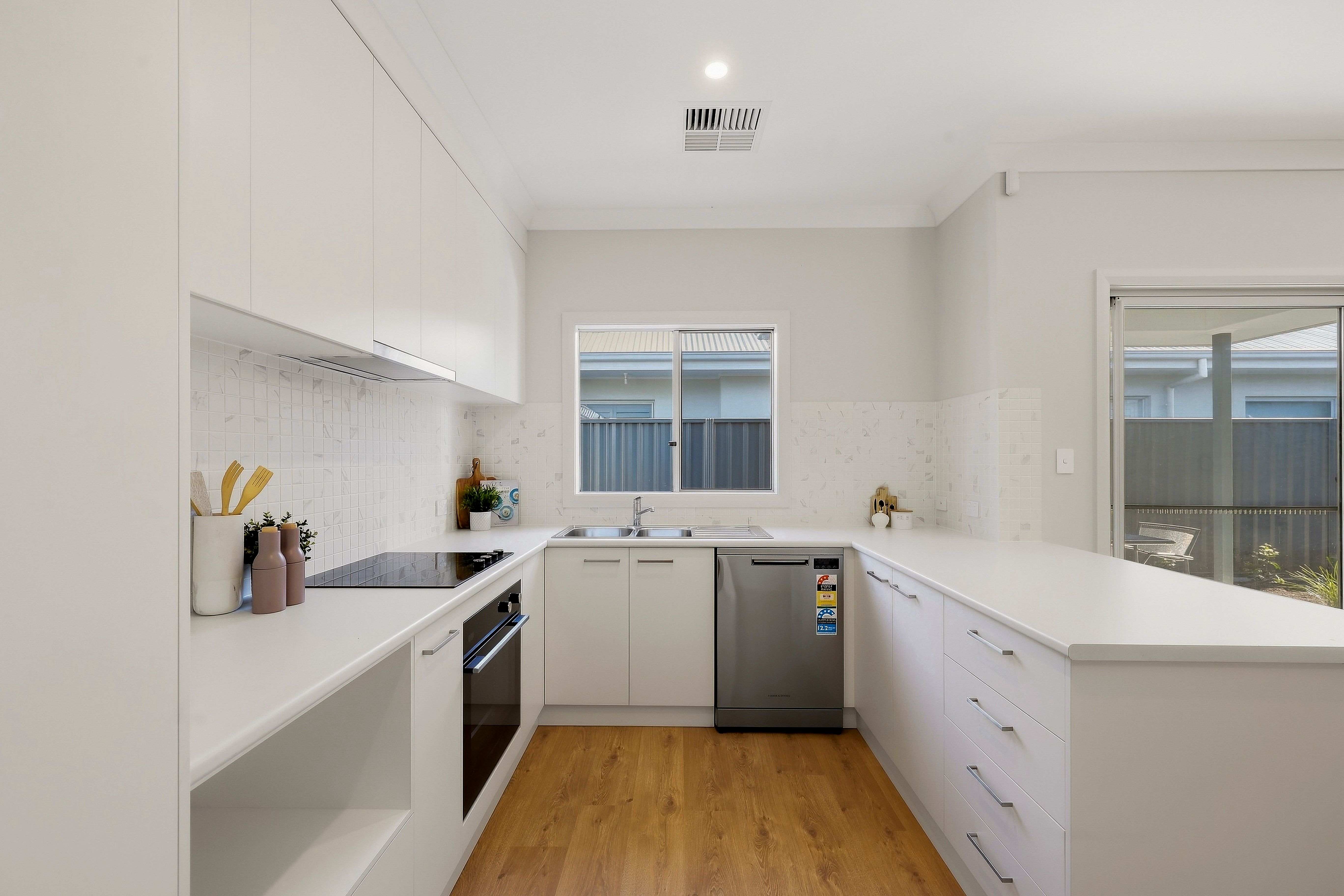 3 Tregonning Street — photo 8 of 17