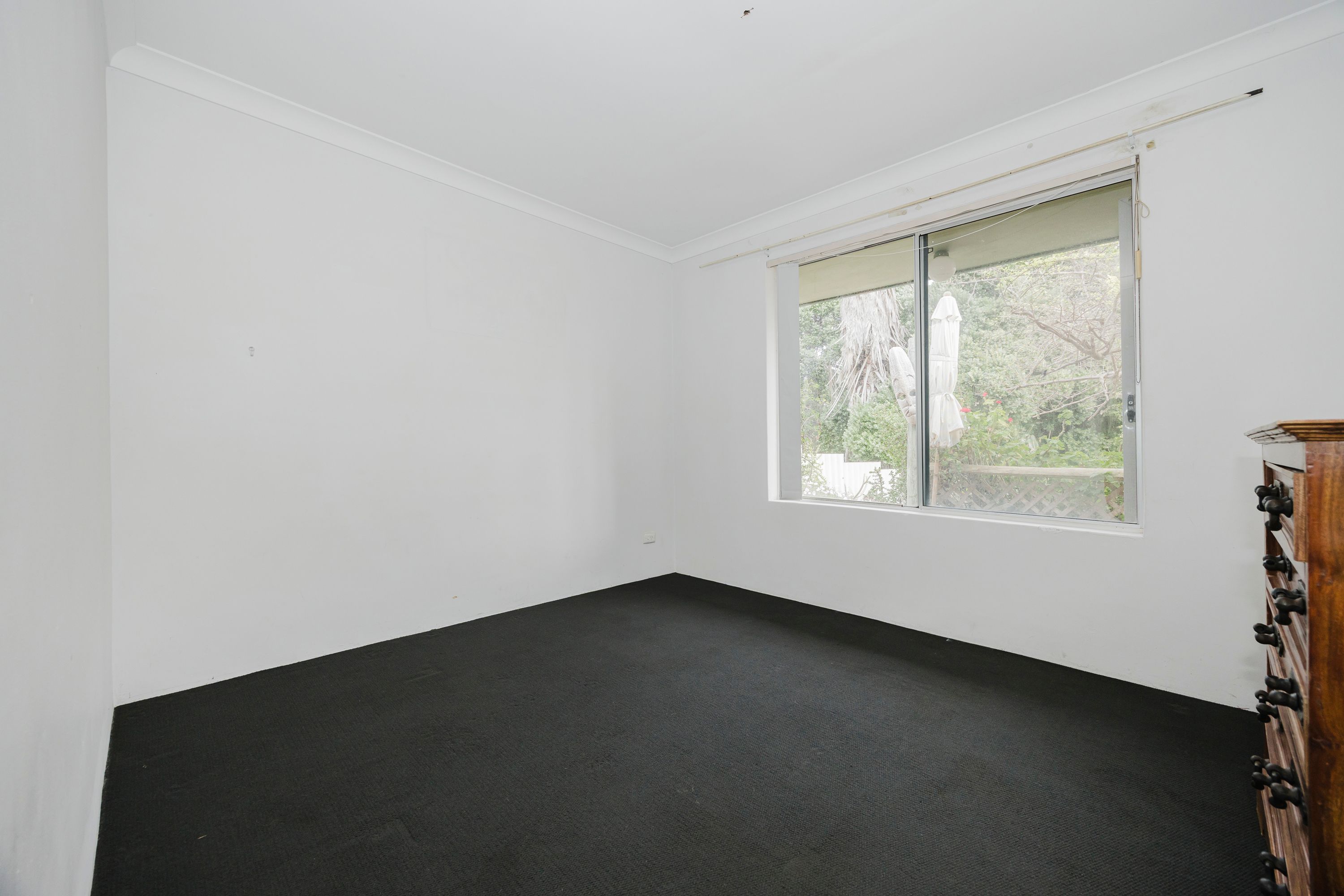 12 Dreyer Court — photo 8 of 15