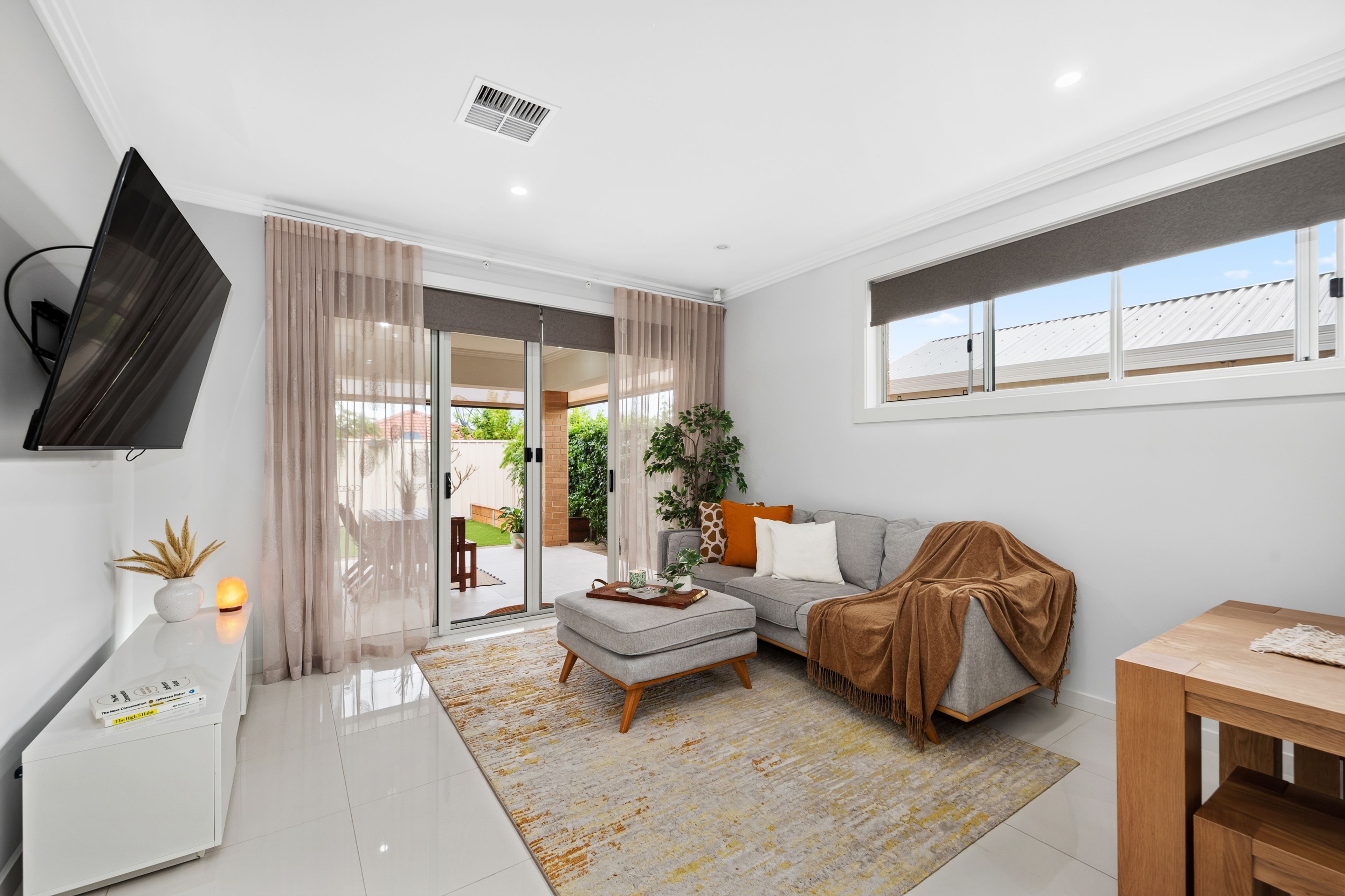 6A Vivien Avenue — photo 3 of 15