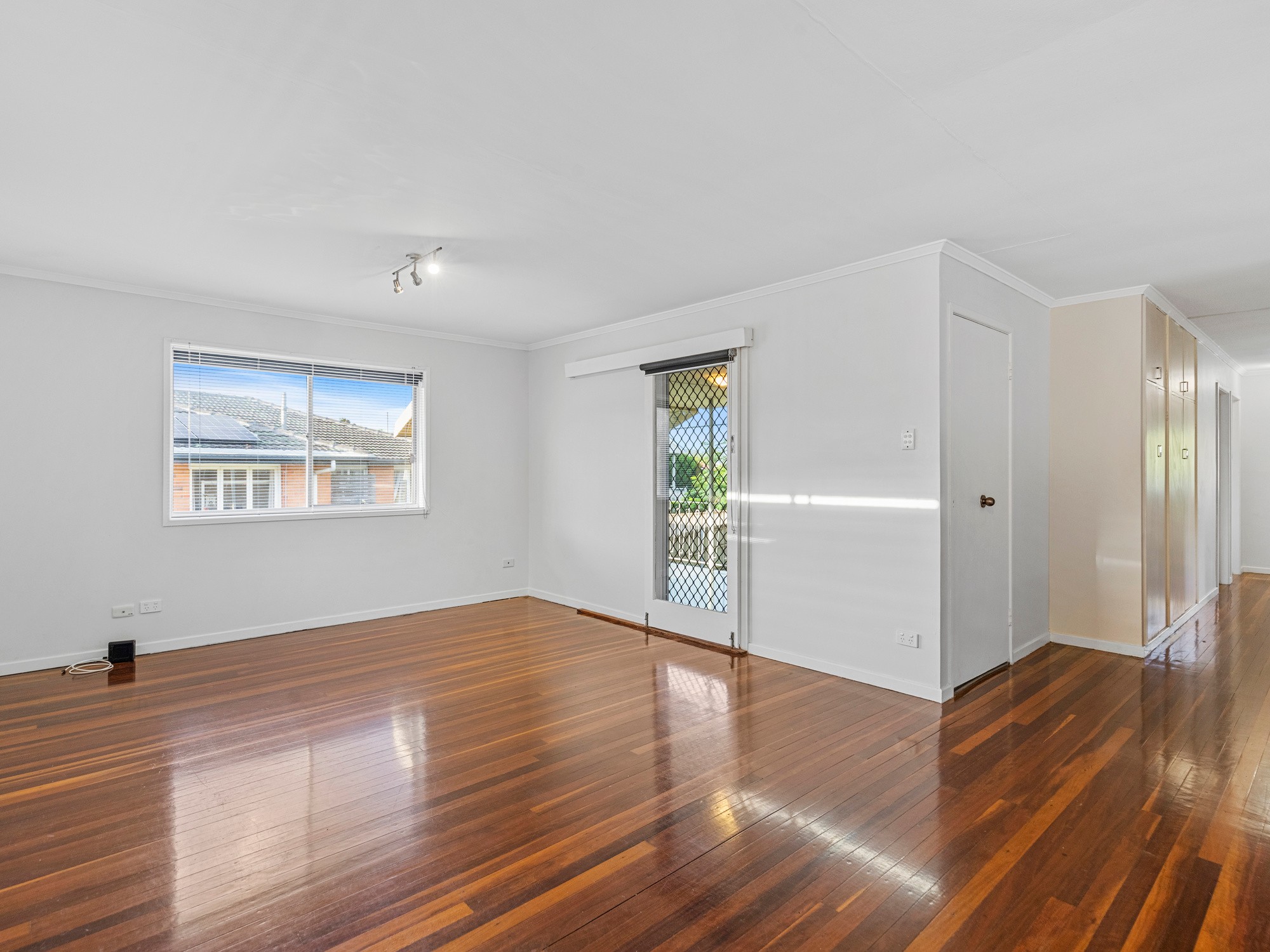 8 Ware Street, Annerley, QLD 4103