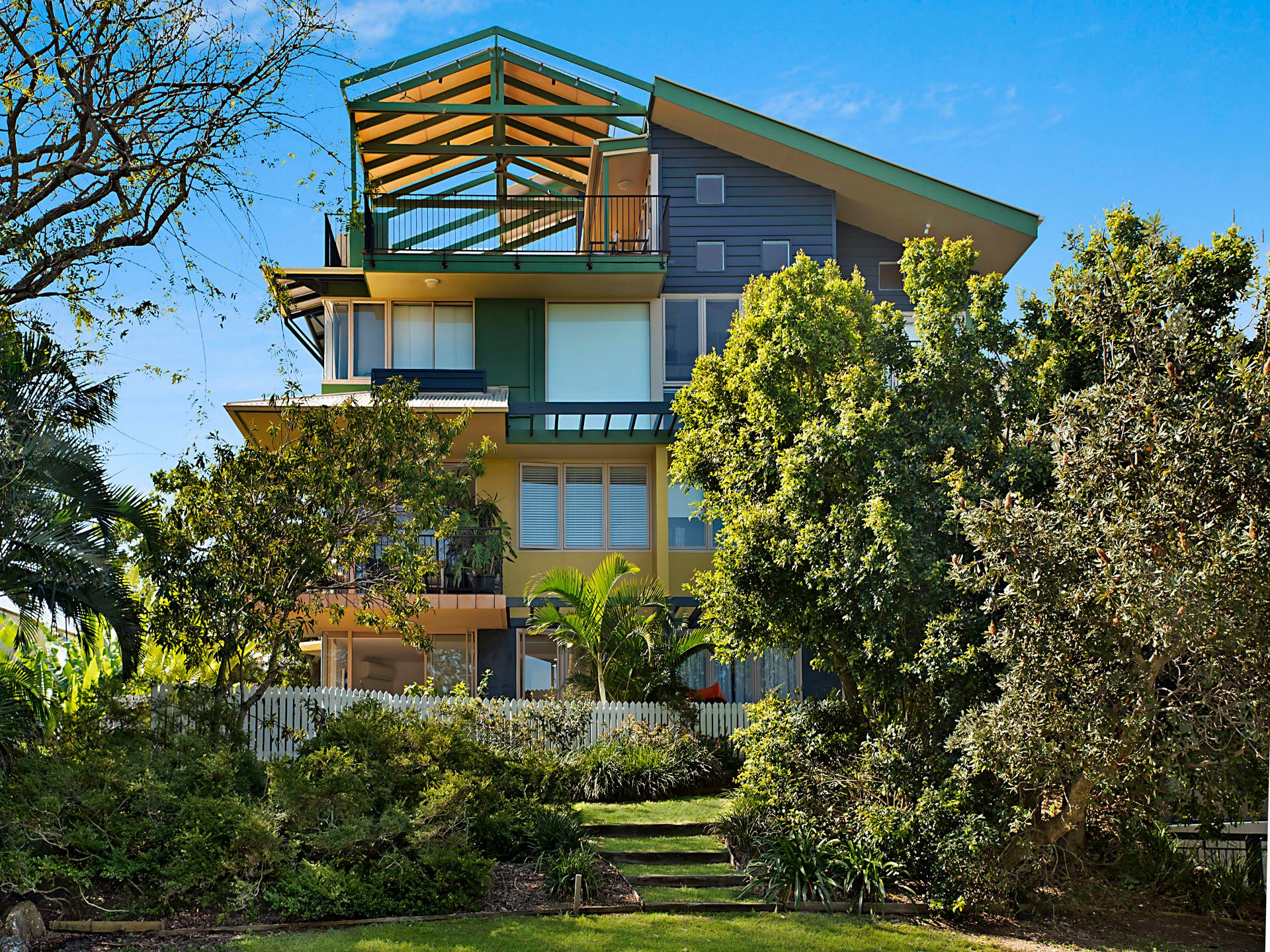 2/75 Parkyn Parade, Mooloolaba, QLD 4557