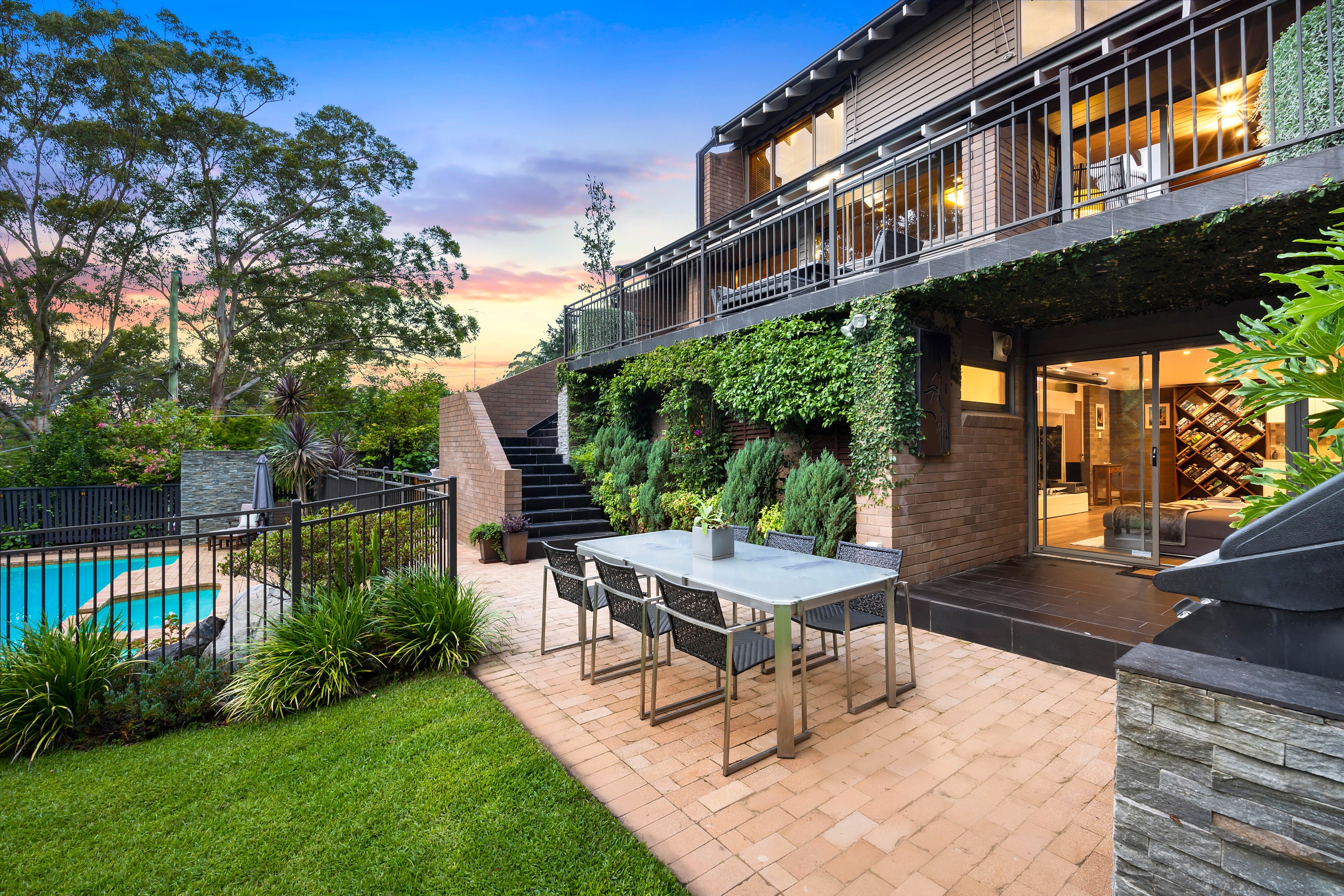 21 Melaleuca Drive, St Ives, NSW 2075
