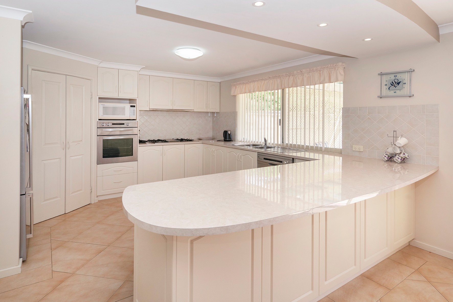 25 Clover Crescent, Busselton, WA 6280