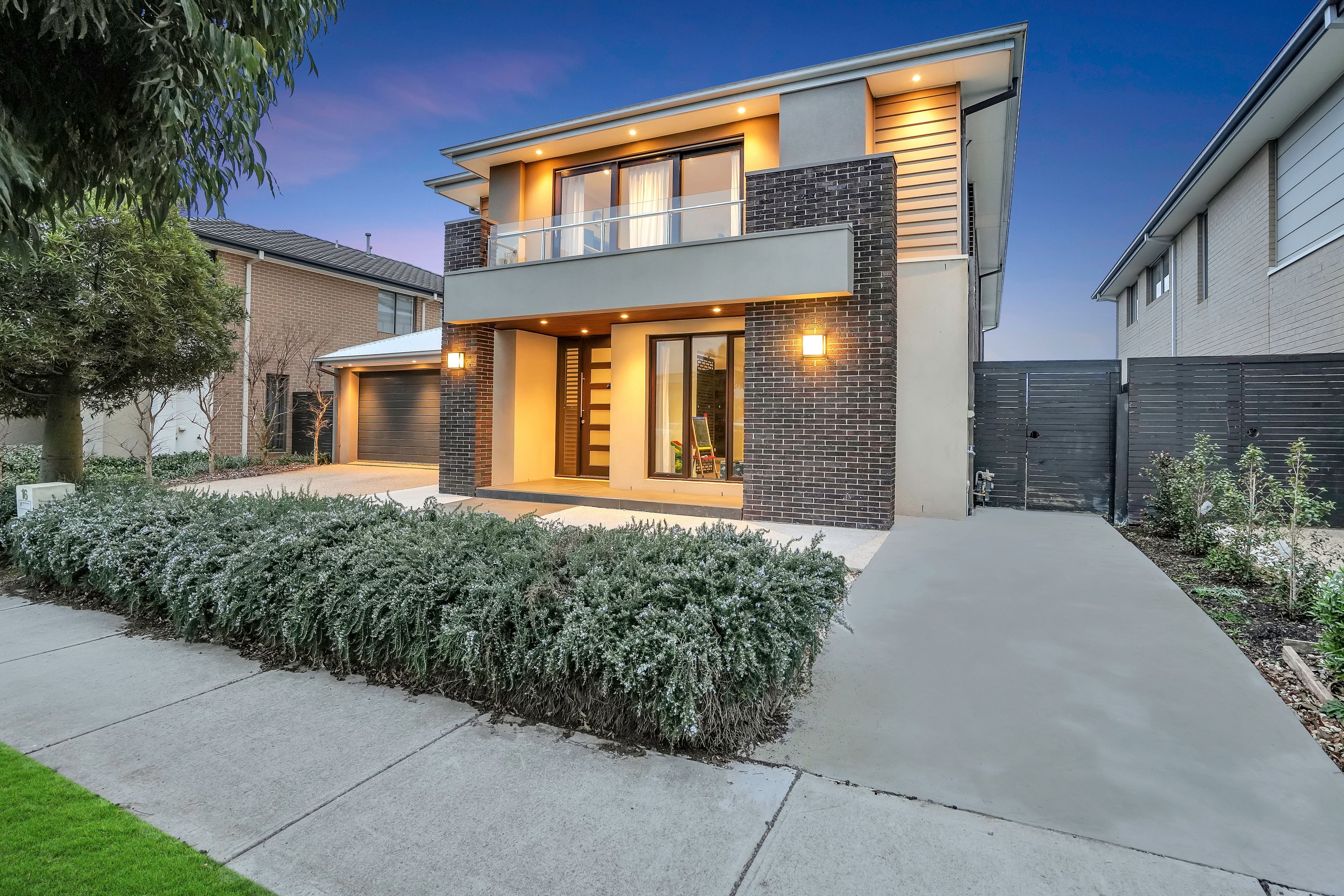 16 Bullion Drive, AINTREE, VIC 3336