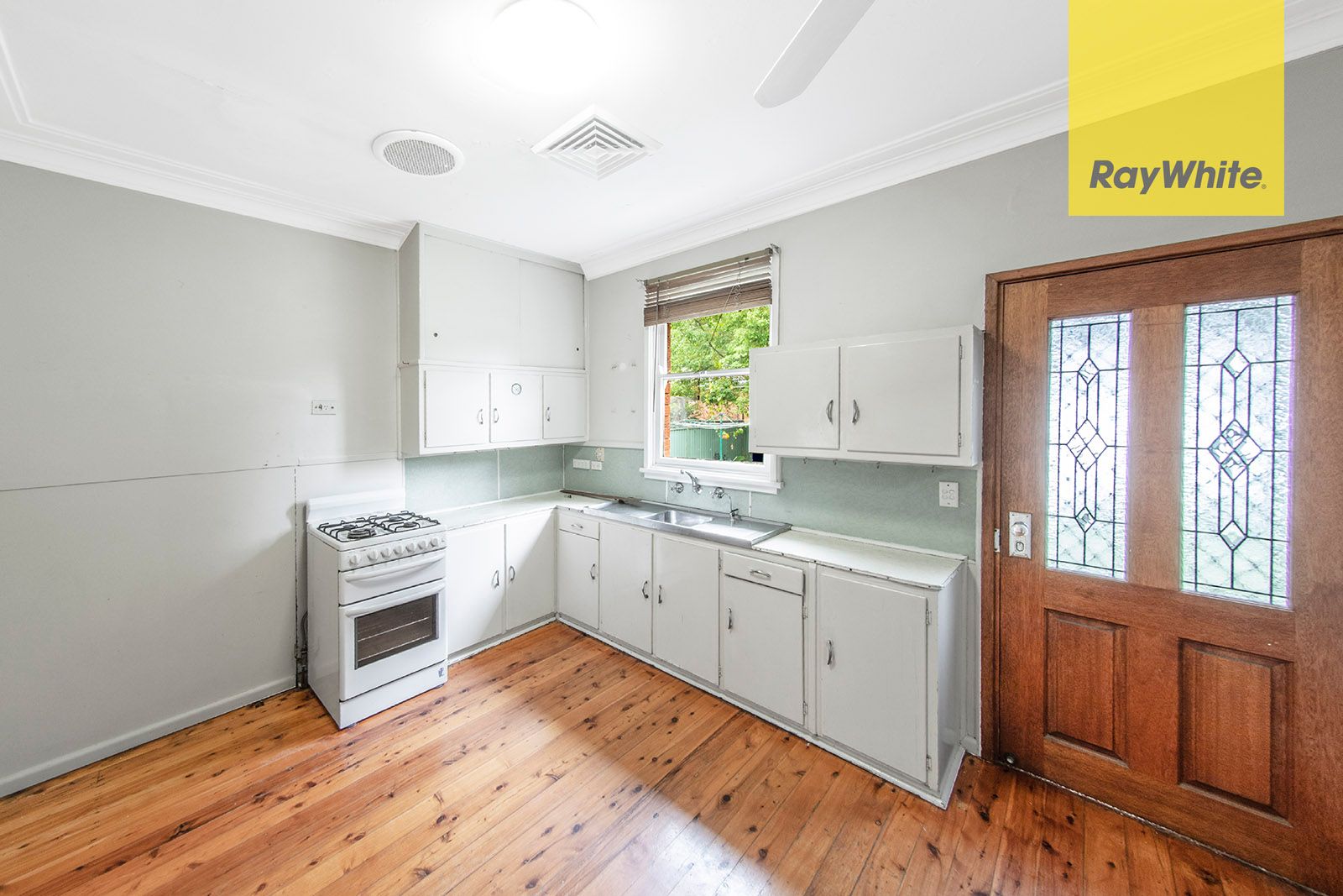 137 Bulli Road, Constitution Hill, NSW 2145