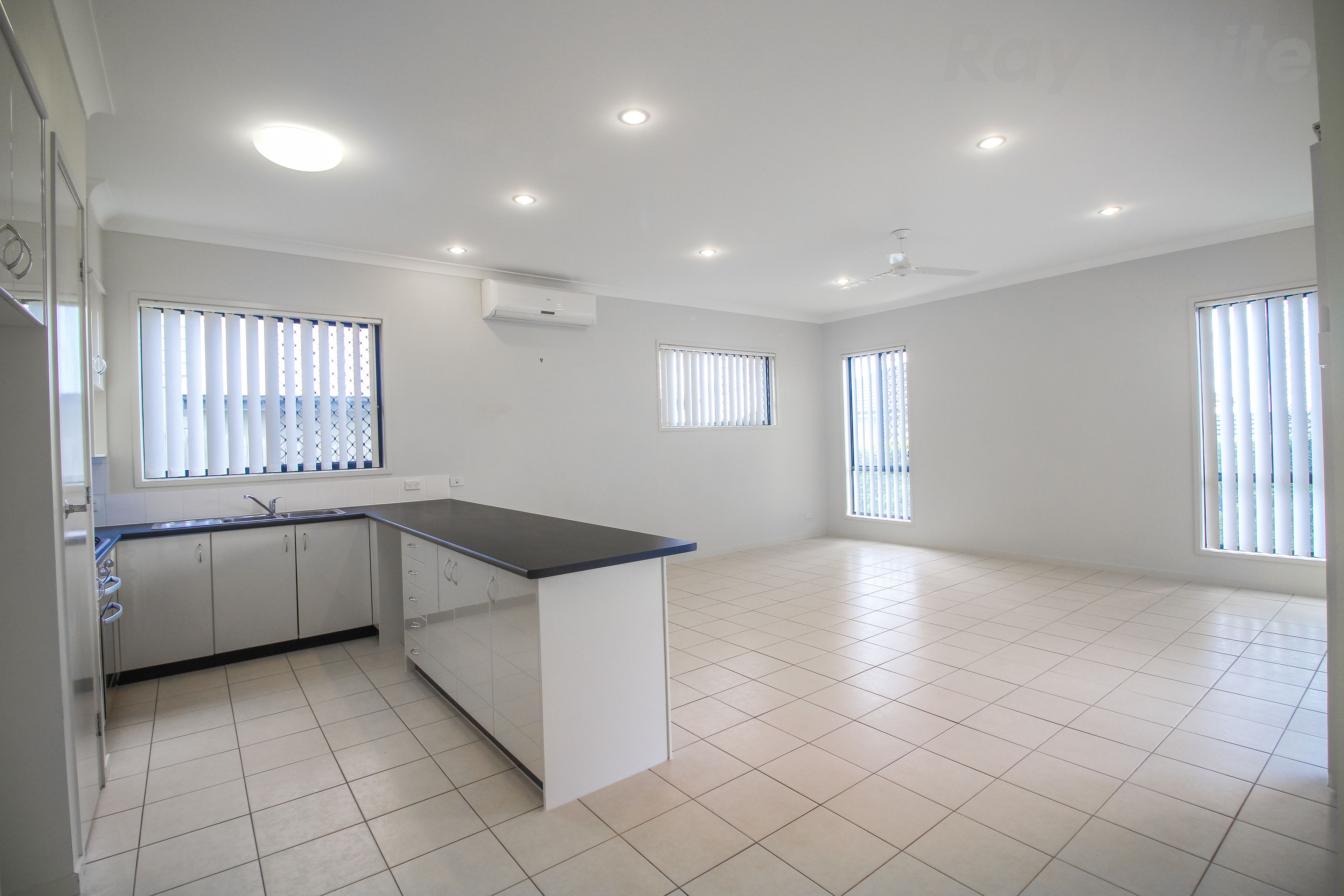 Springfield Lakes, QLD 4300