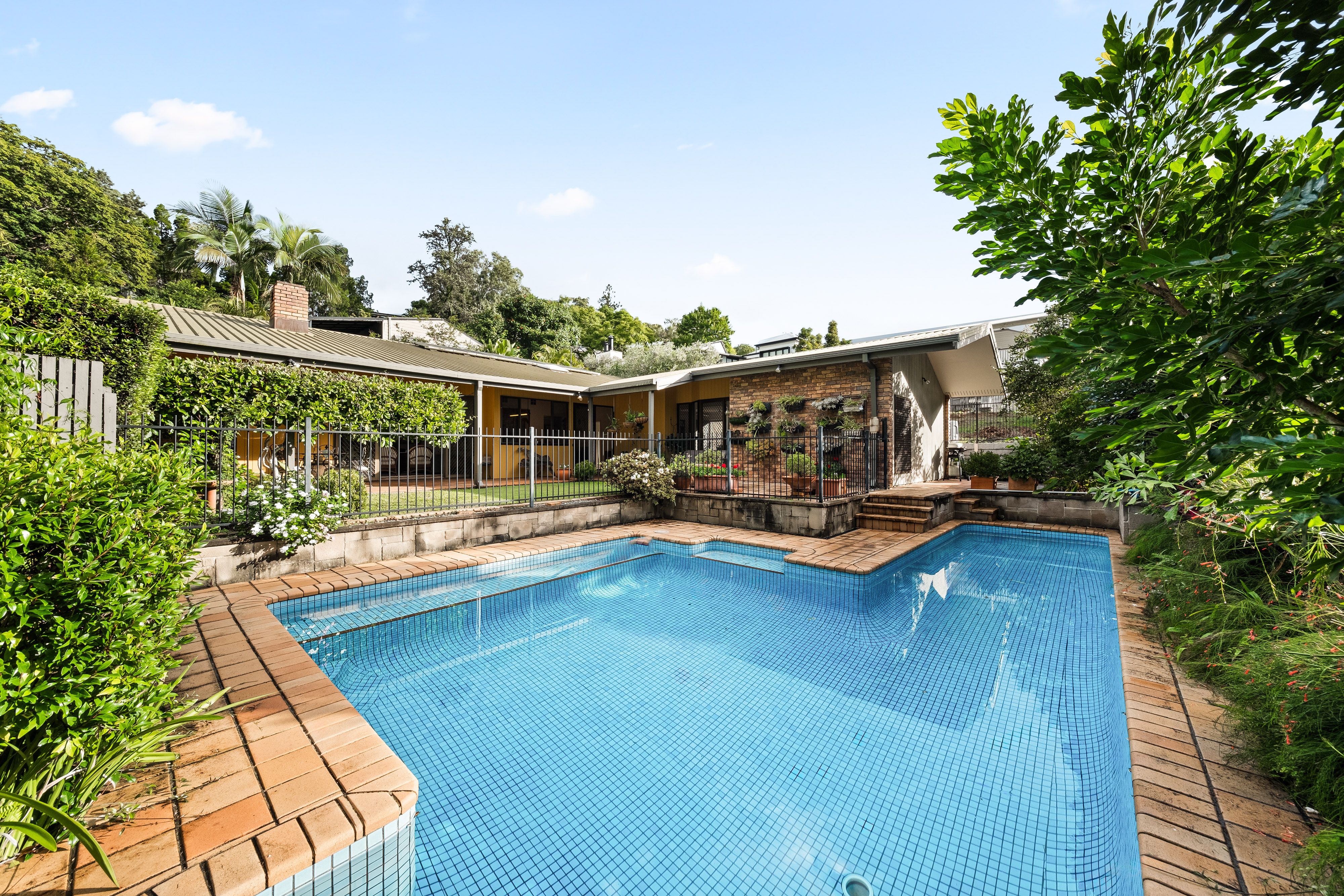 26a Rainworth Road, Bardon QLD 4065