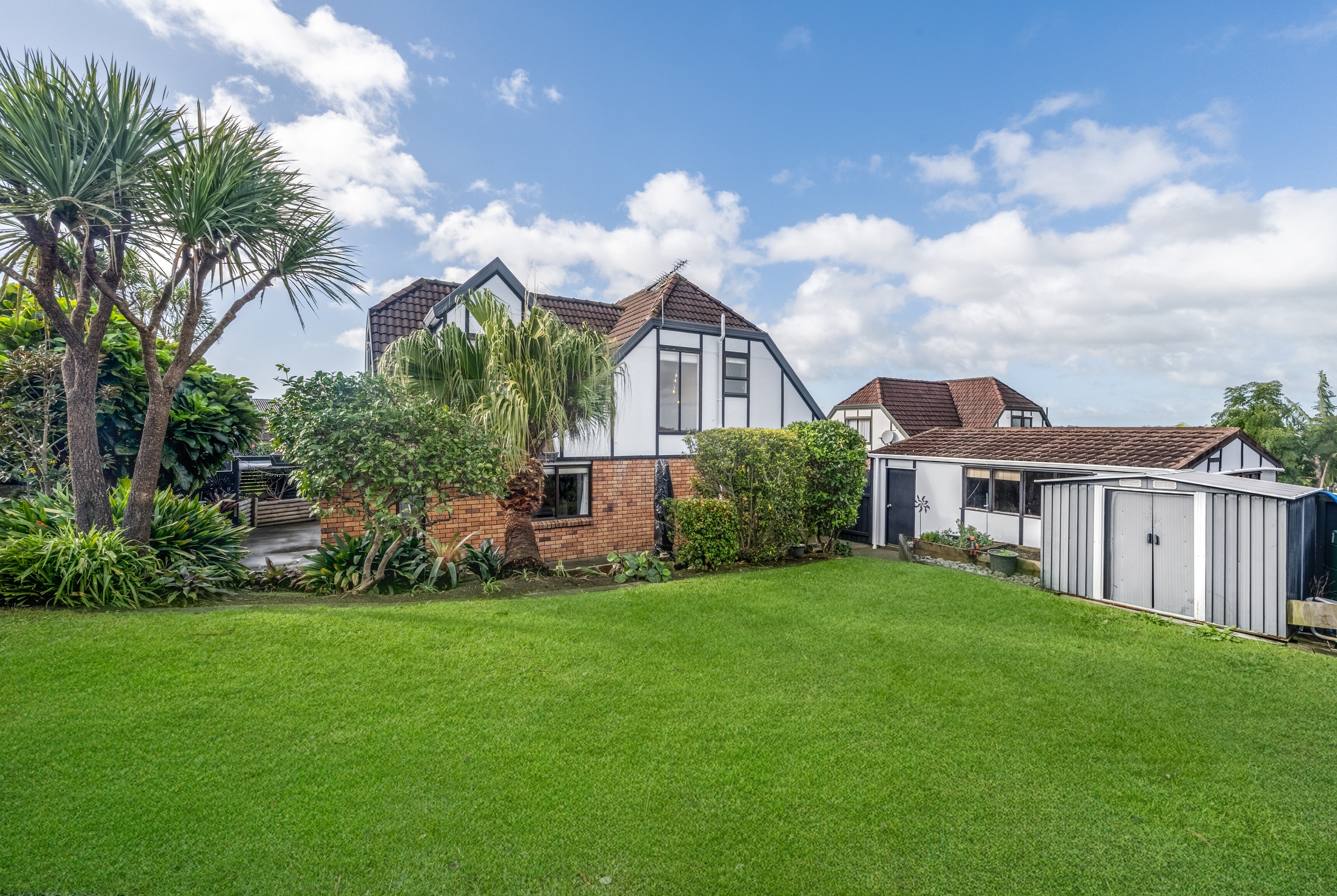 4 Citation Way, Botany Downs, Manukau City