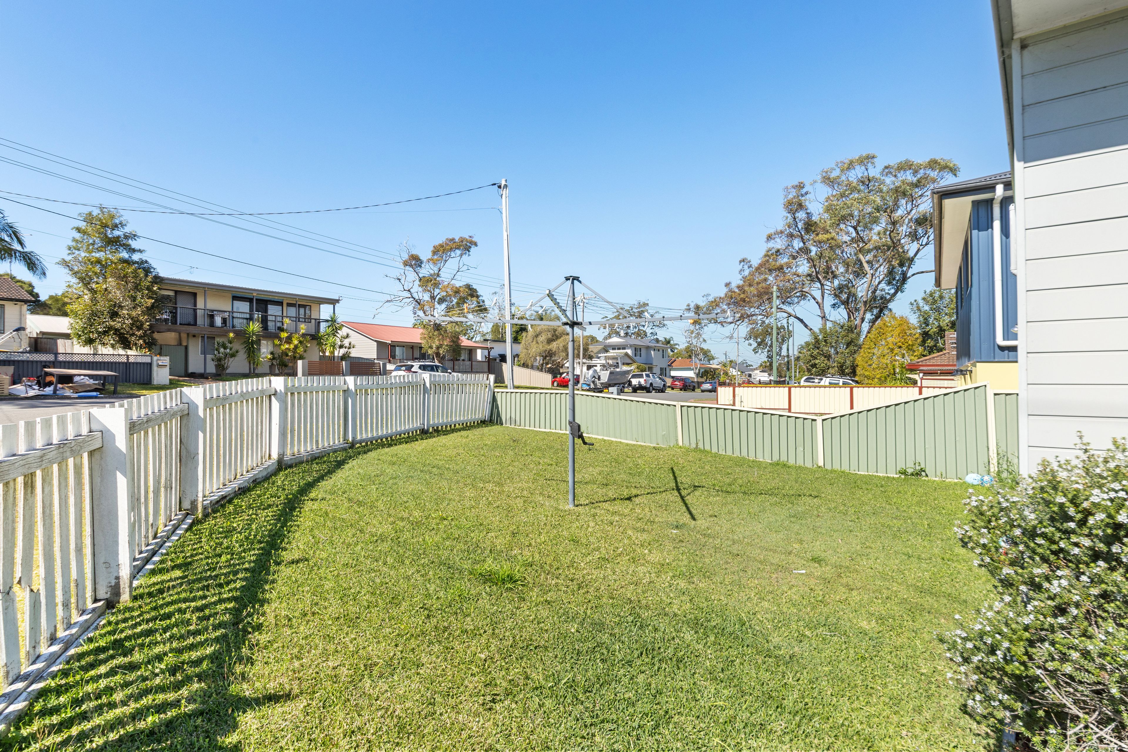 60 & 60a Kawana Avenue — photo 14 of 15