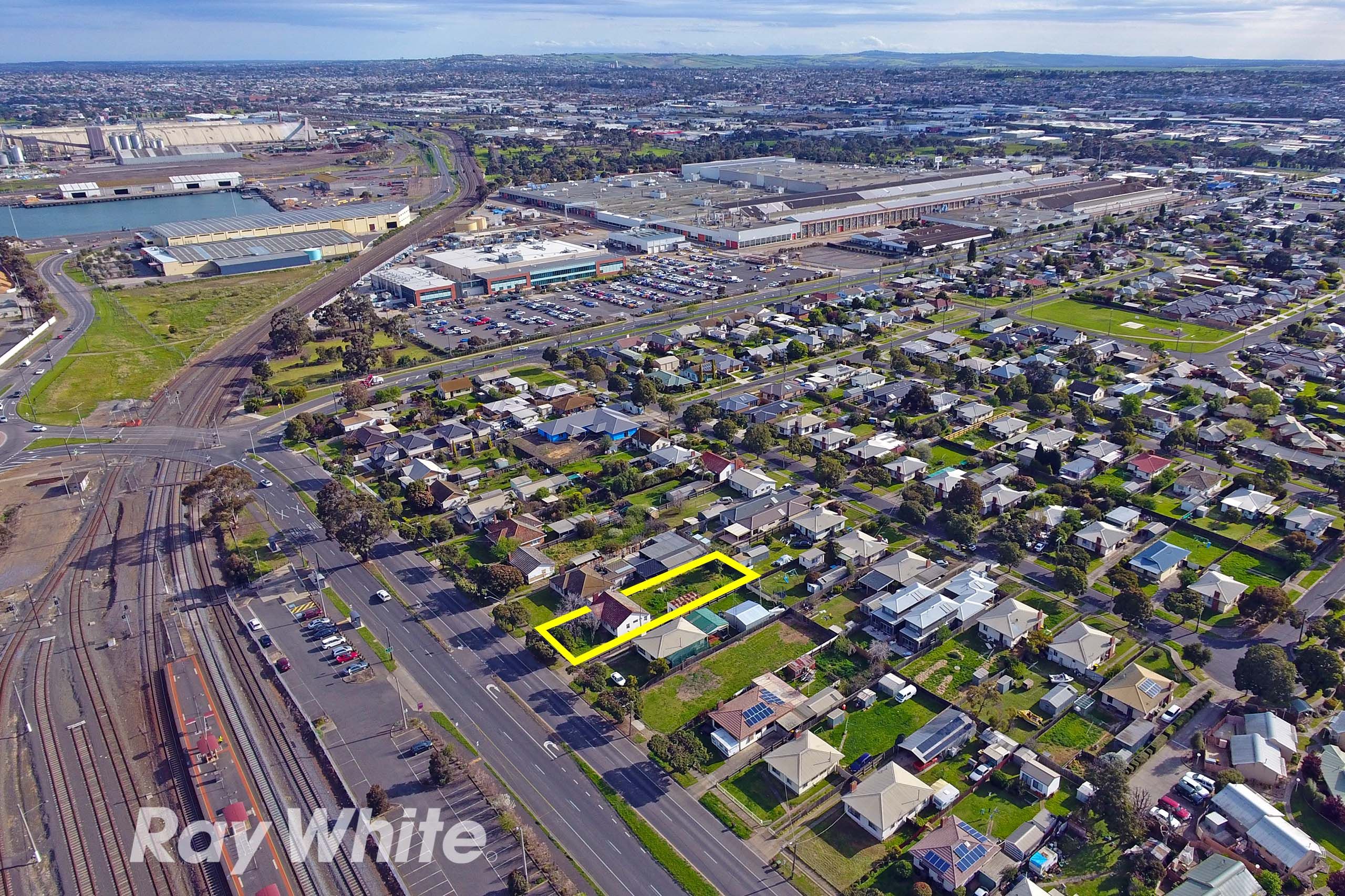 19 Station Street, Norlane, VIC 3214