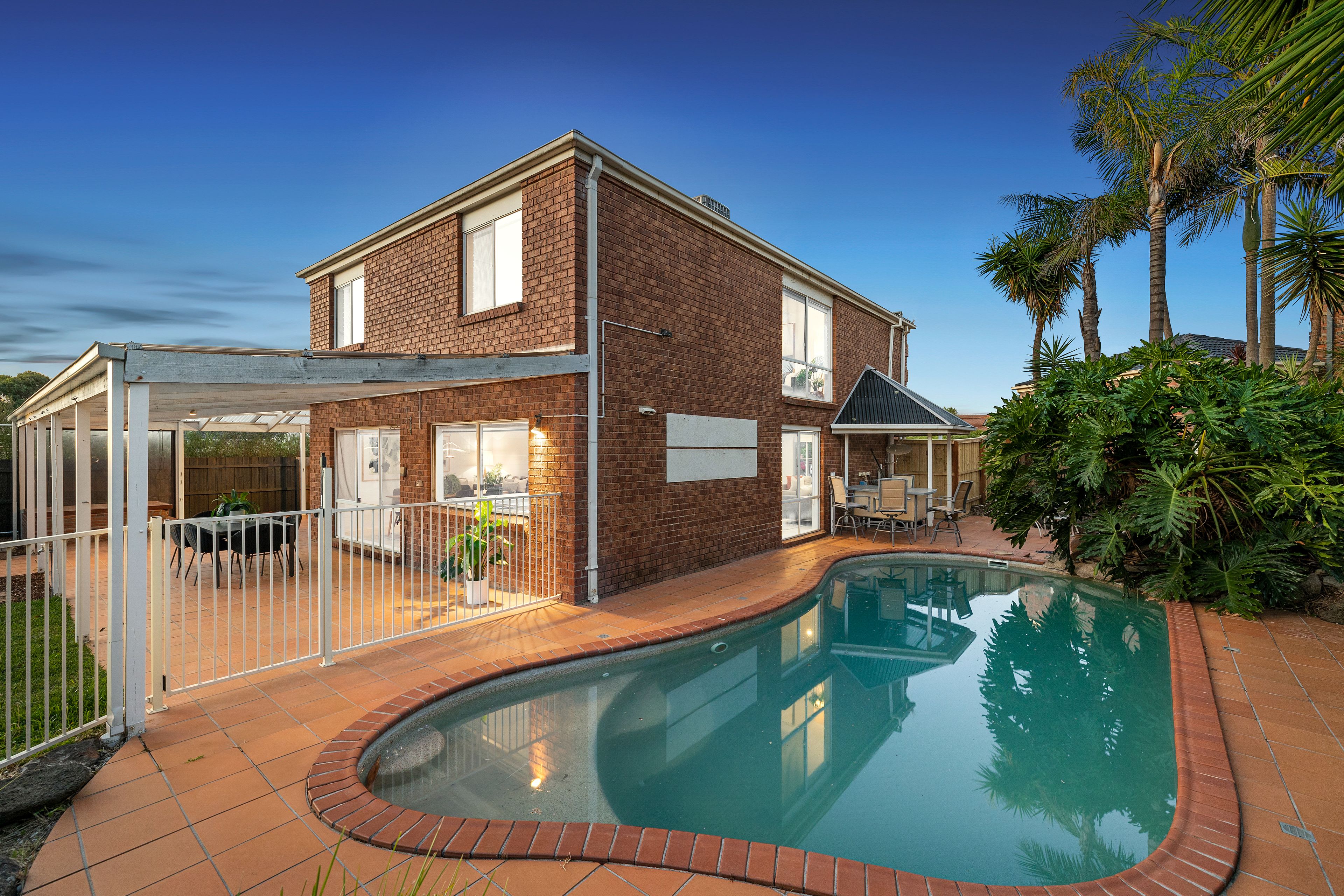 10 Liddamore Court, Rowville, VIC 3178