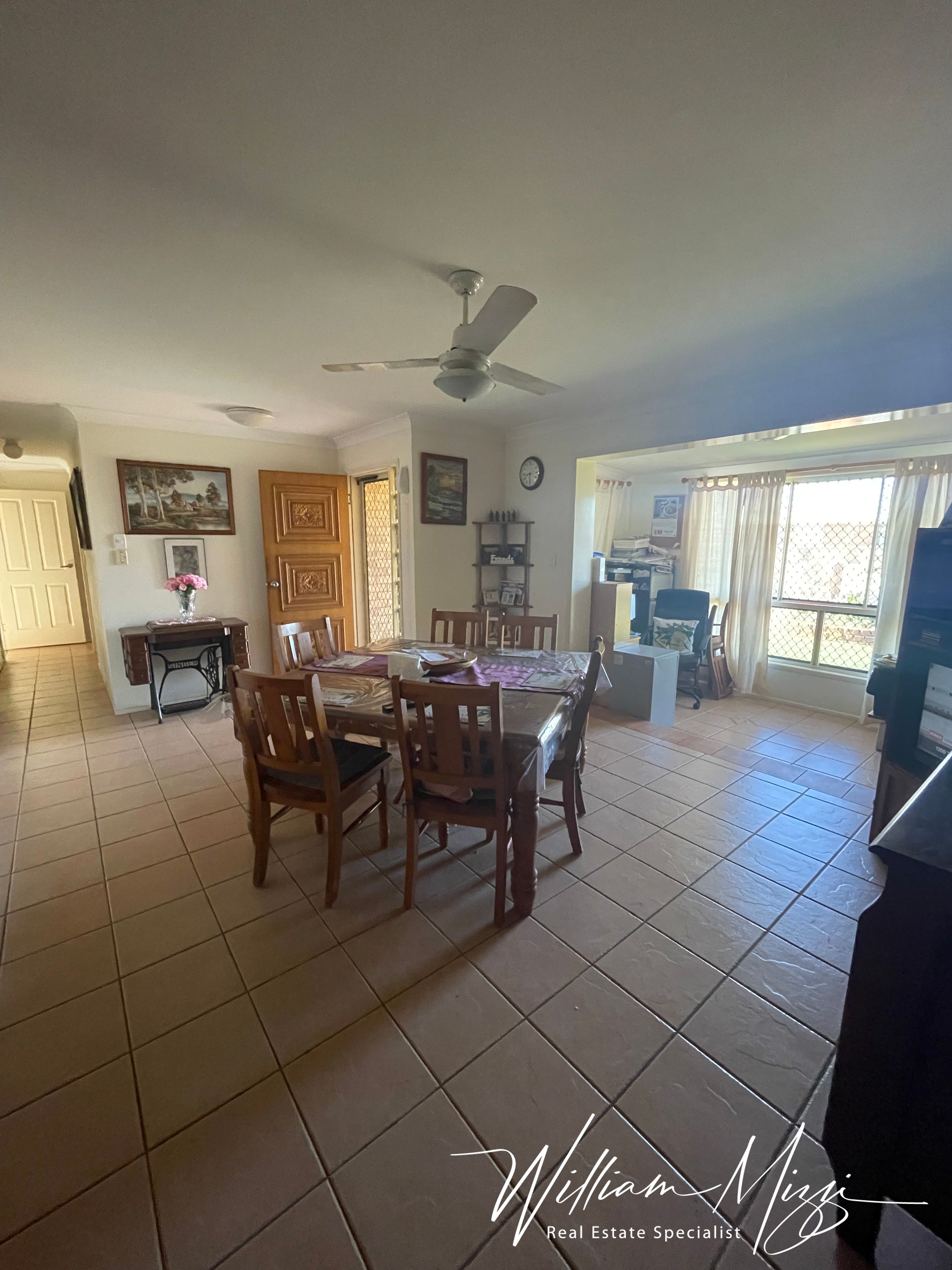 18 Ferny Avenue, Avoca, QLD 4670