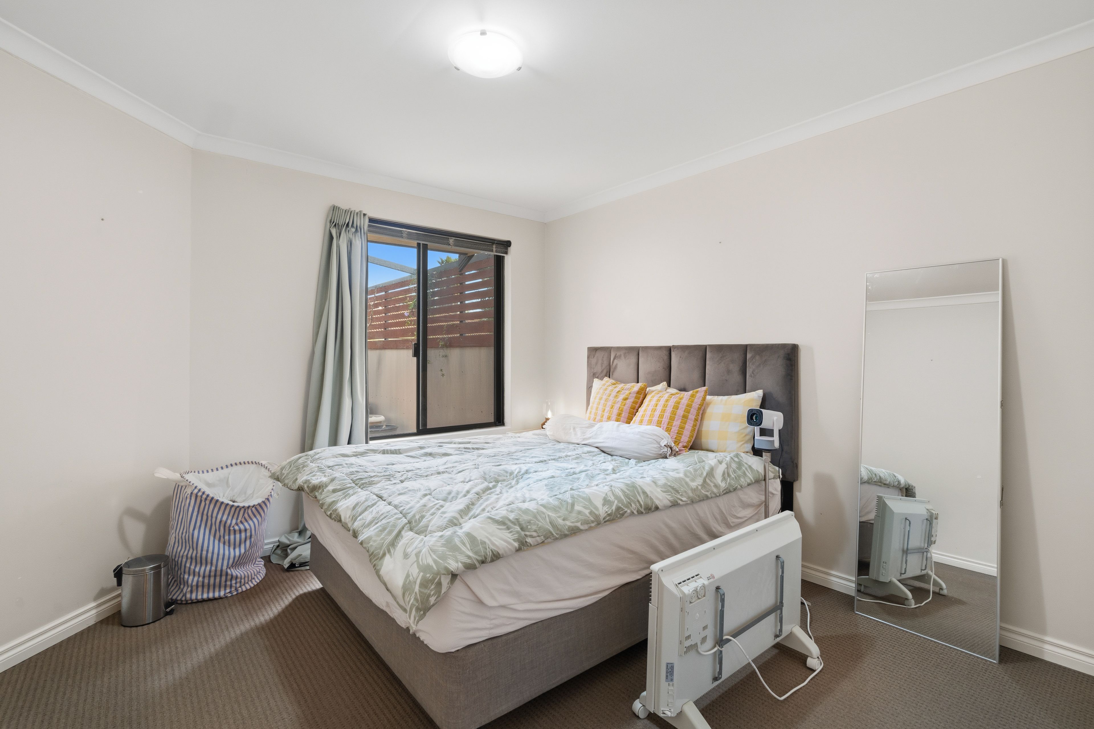 94 Toorak Road — photo 11 of 24
