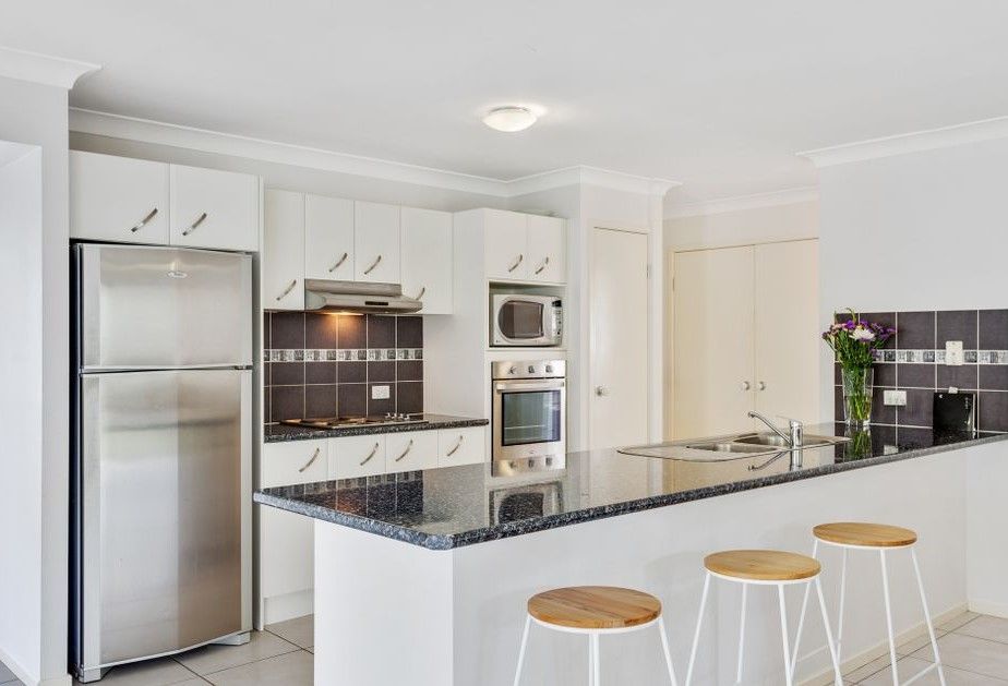 1 Garden View Court, Merrimac, QLD 4226