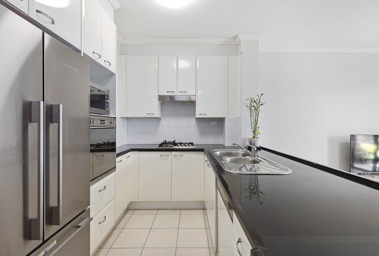 27/323 Forest Road, Hurstville, NSW 2220