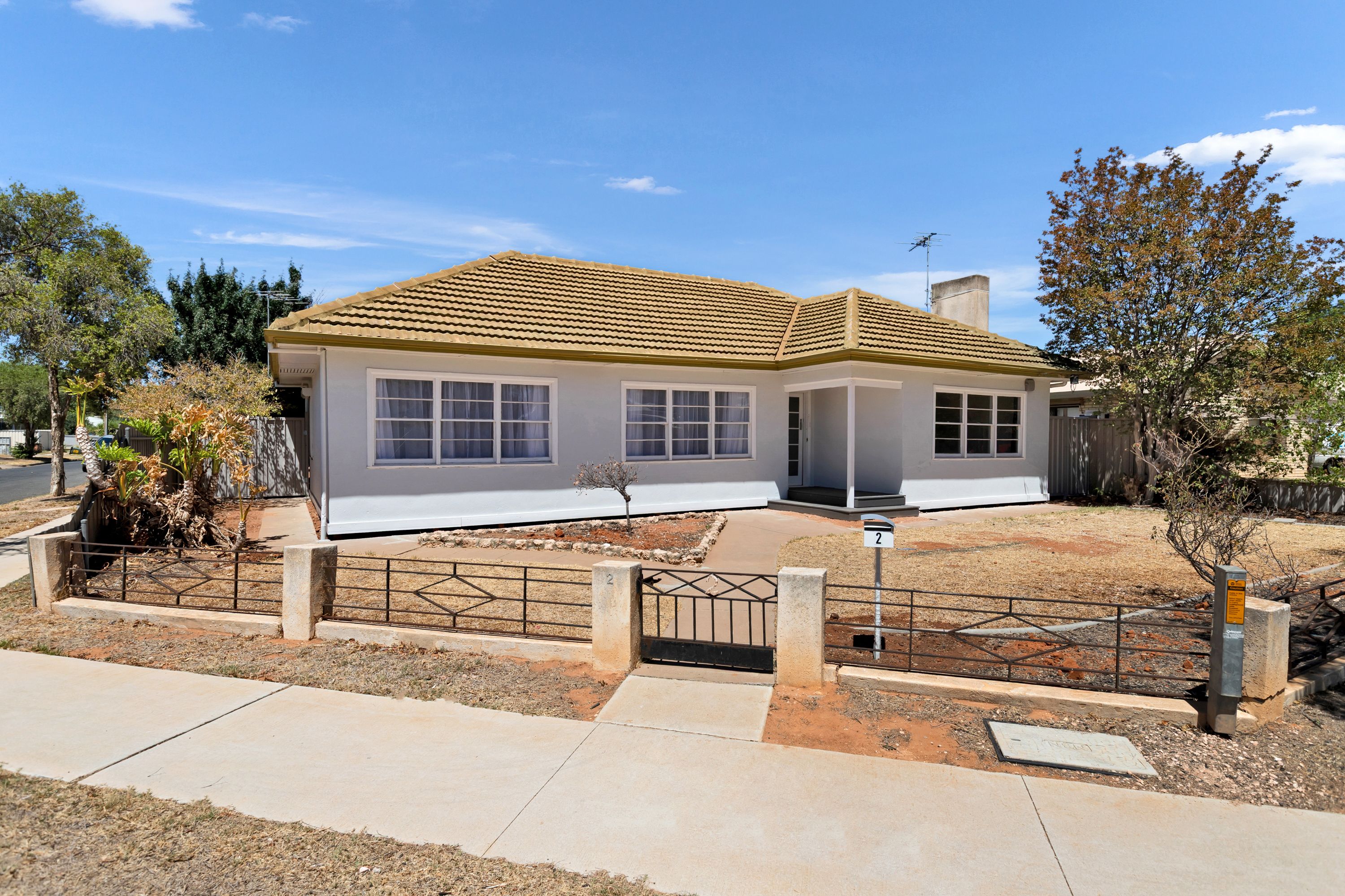 2 Mimosa Avenue, Mildura, VIC 3500