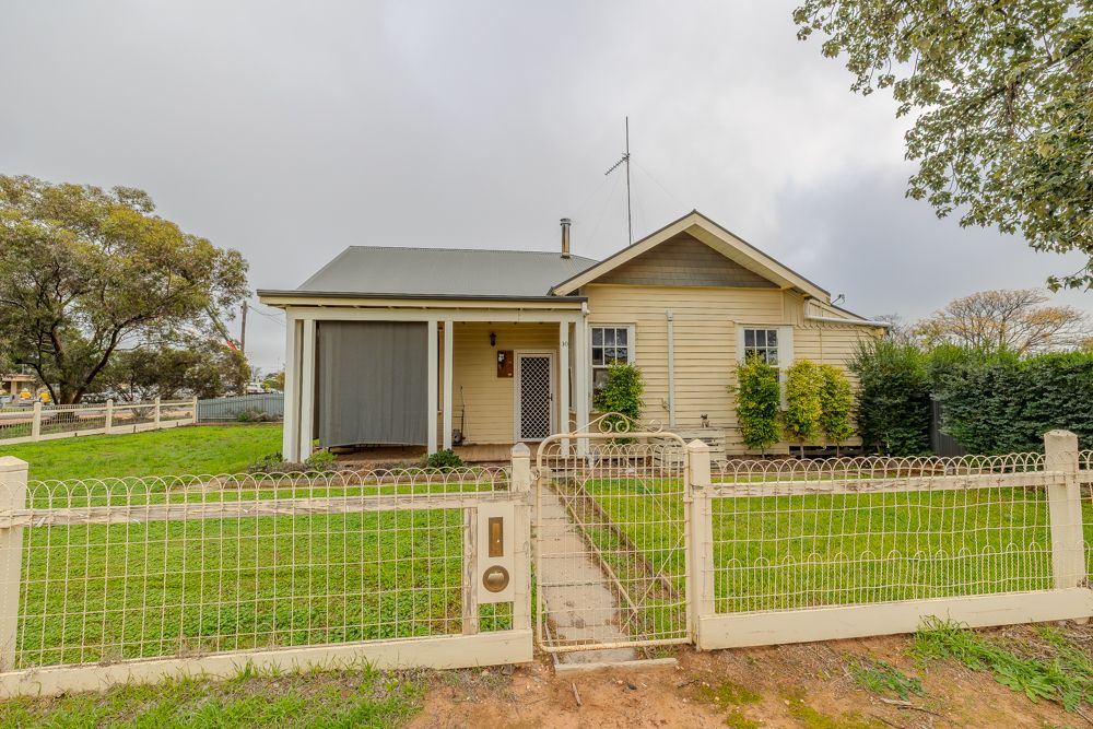 30 Emmett Street, Ouyen, VIC 3490