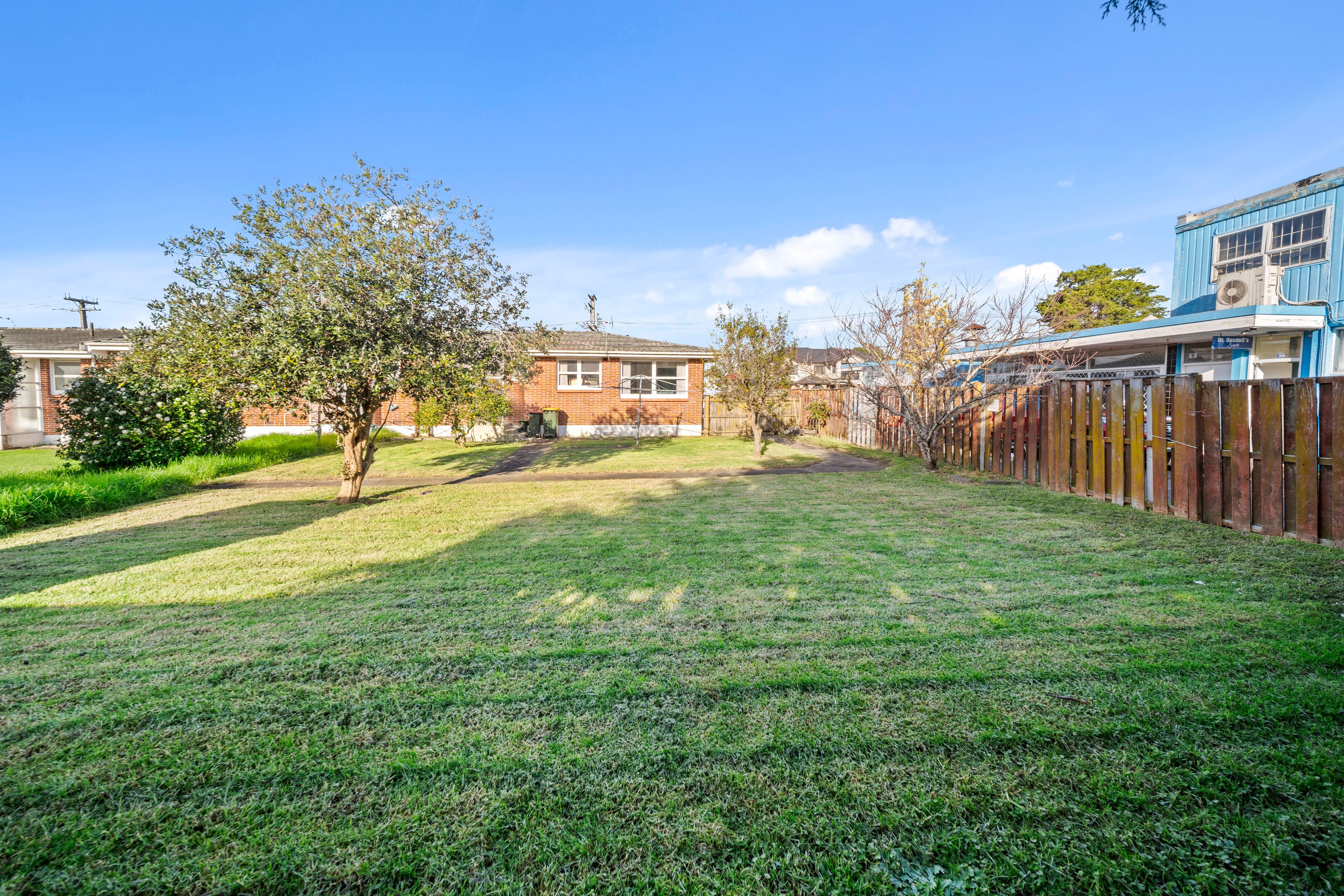 5/4 Graeme Avenue, Mangere East, Manukau City