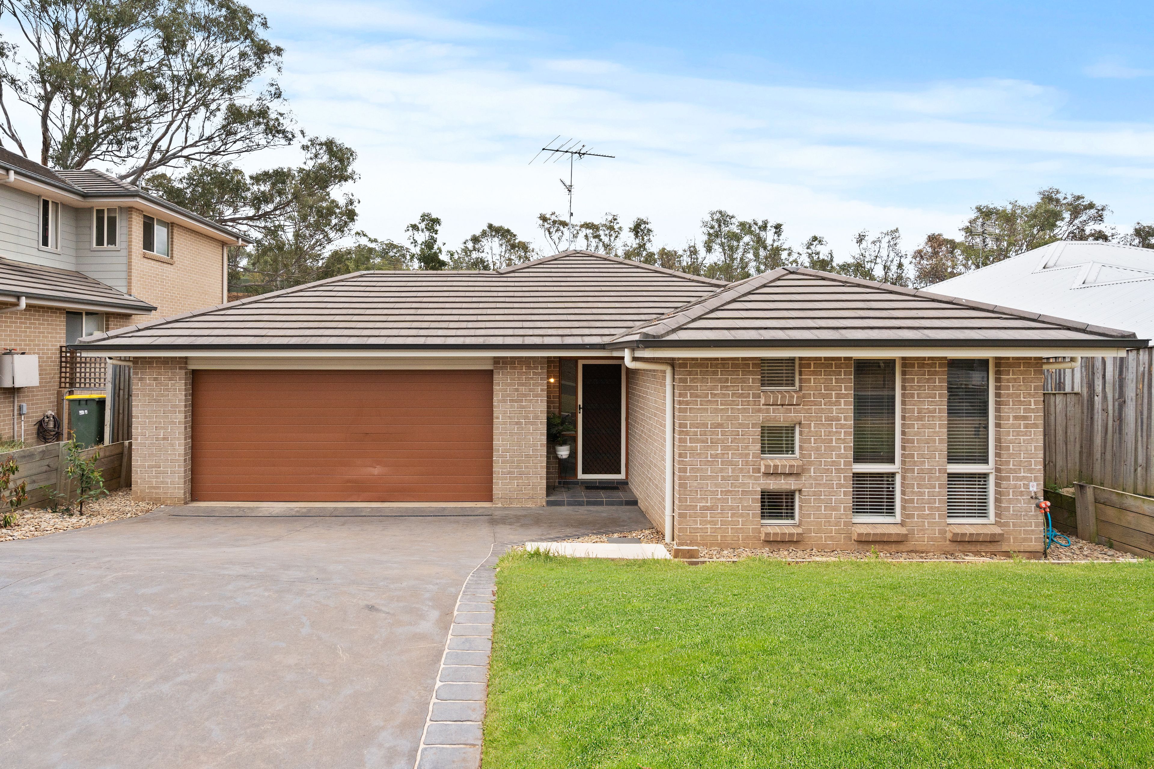 14 Tahmoor House Court
