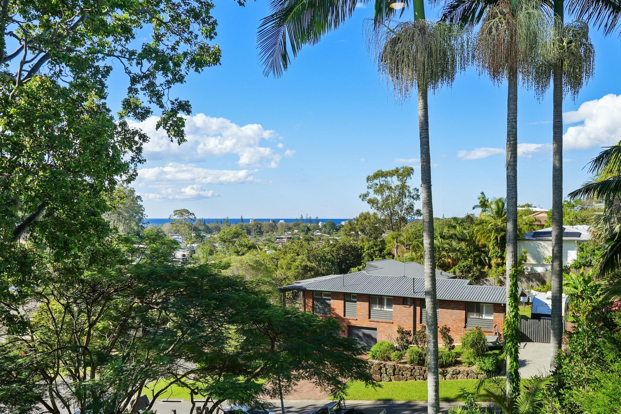 7 Coolamon Court, Tugun, QLD 4224