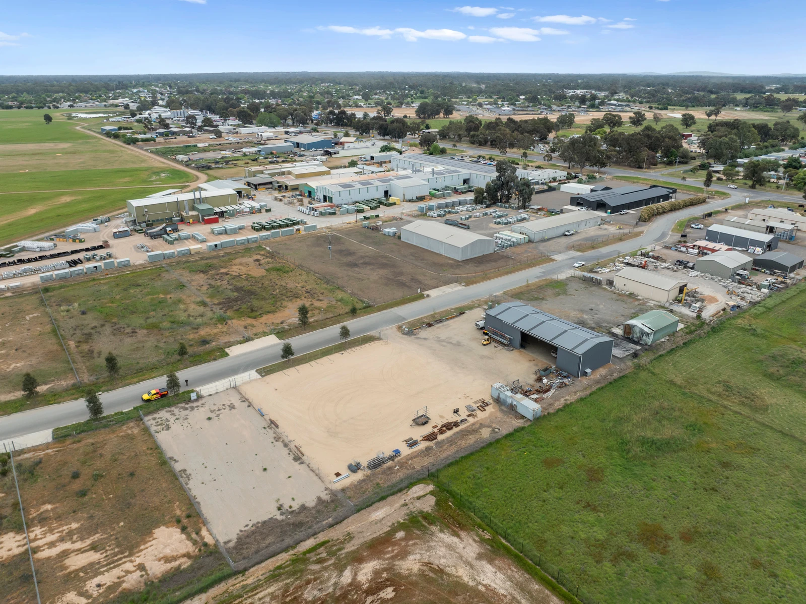 27 McPherson Road, Benalla, VIC 3672