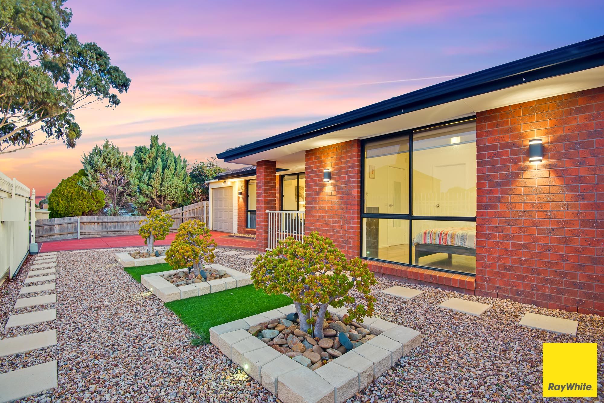 19 Dulcify Court, Keilor Downs, VIC 3038