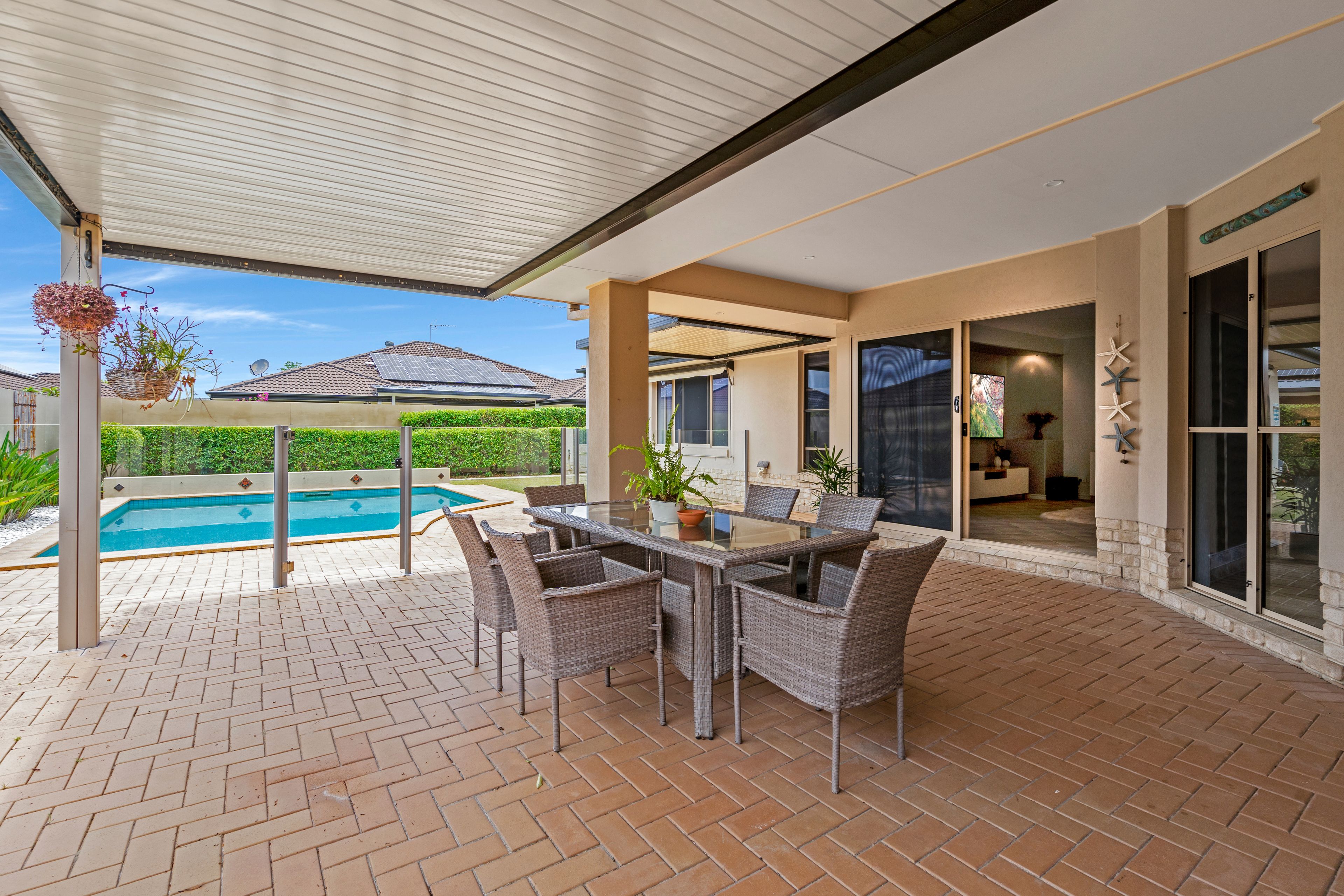 12 Straite Drive, Robina, QLD 4226