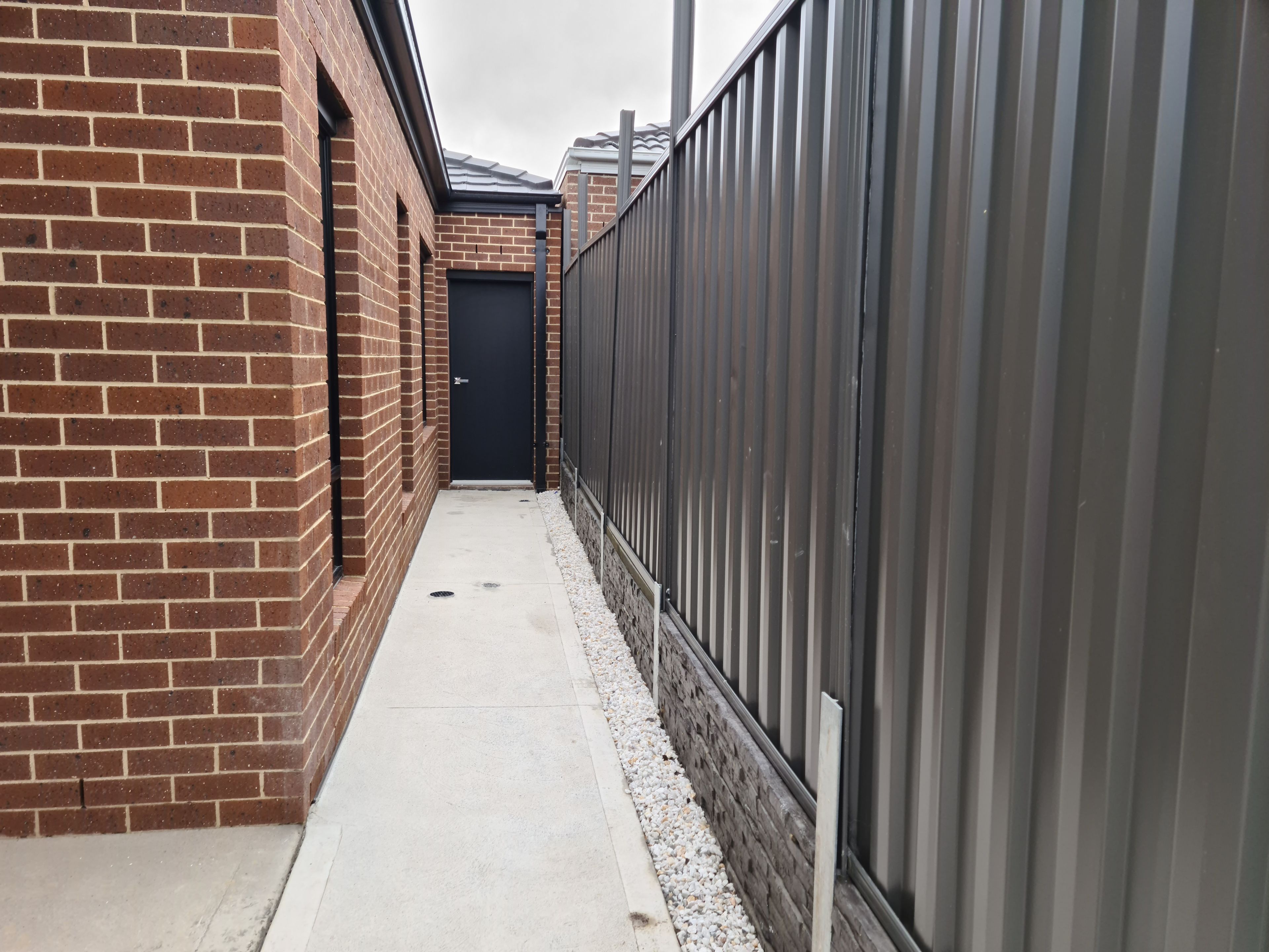 38 Manorwood Crescent — photo 15 of 15