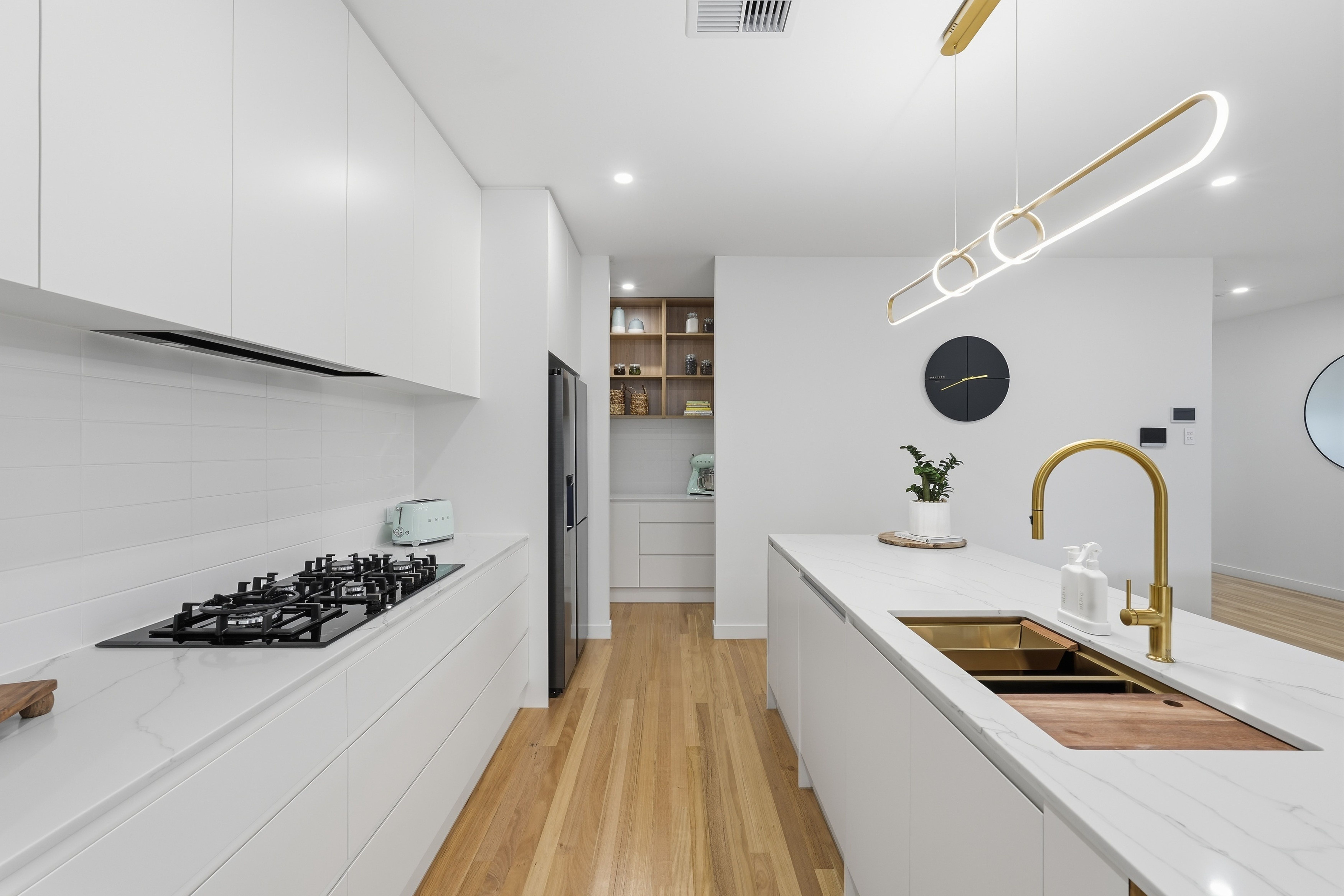 16A Lambert Avenue — photo 10 of 30