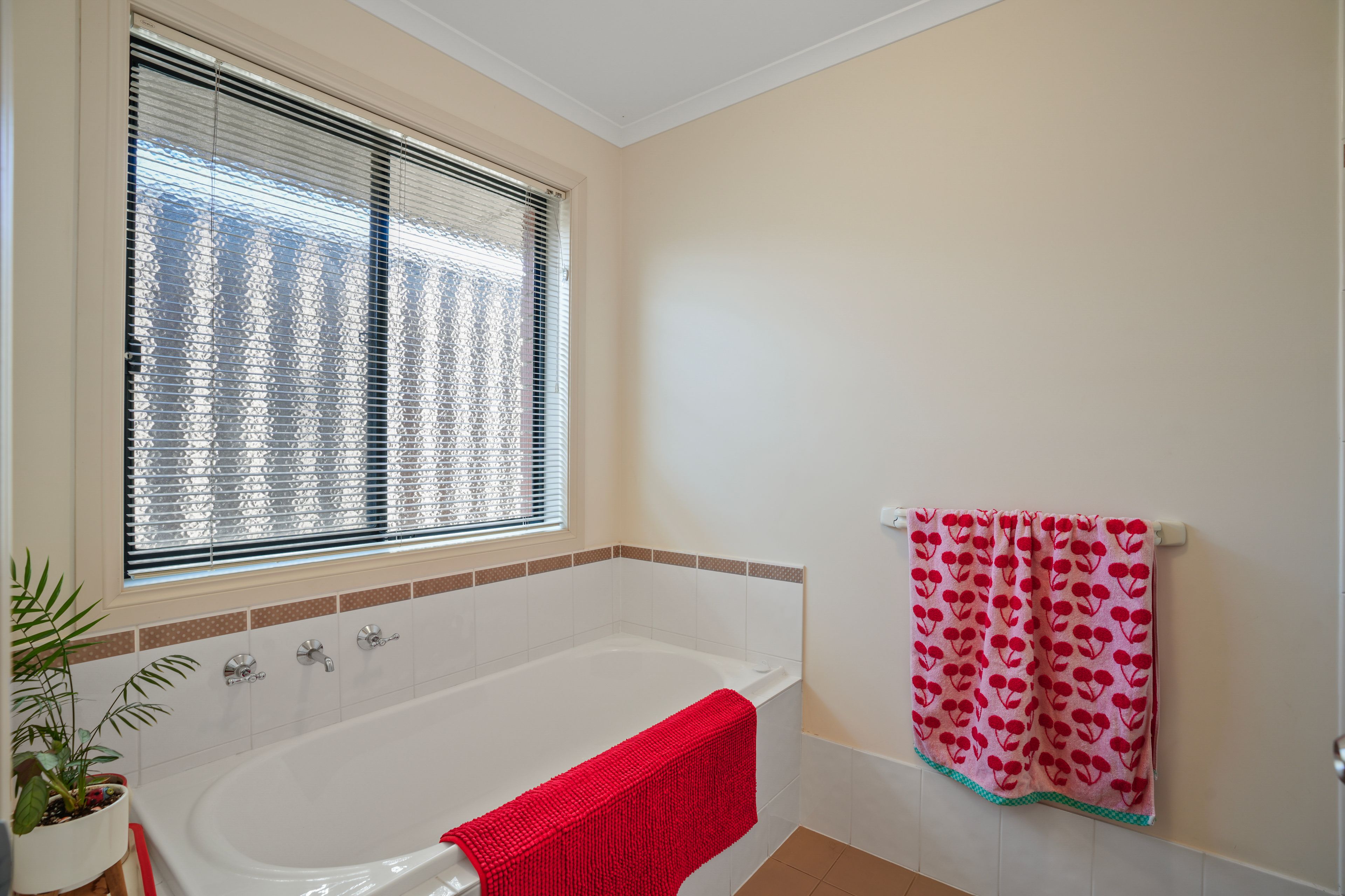 13 Netherby Avenue — photo 10 of 13