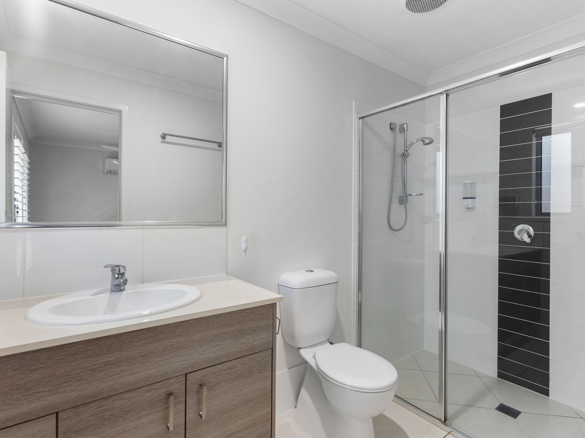 41 Stephens Street — photo 9 of 12