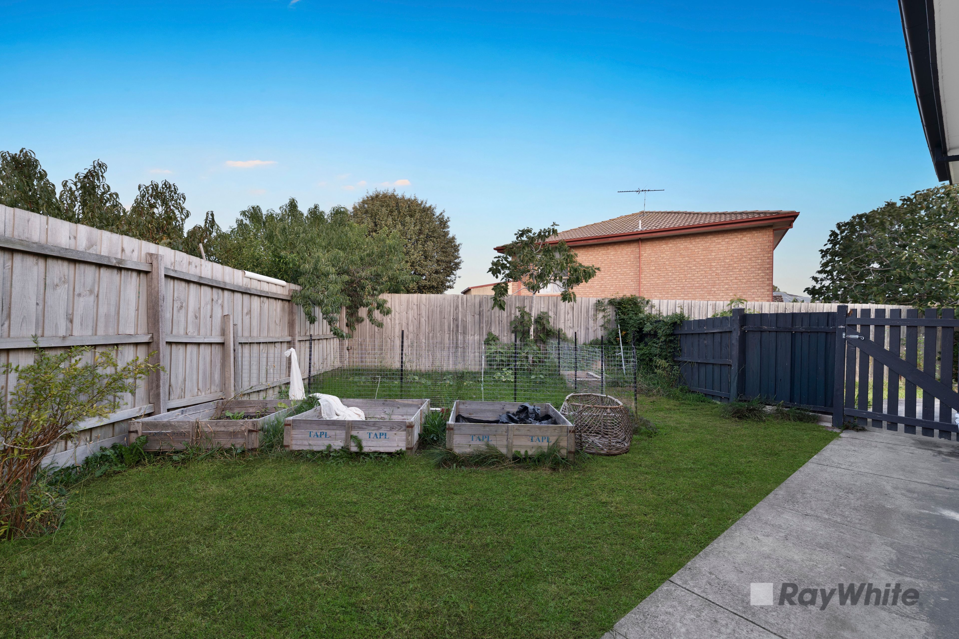 8 Schuler Court — photo 22 of 24
