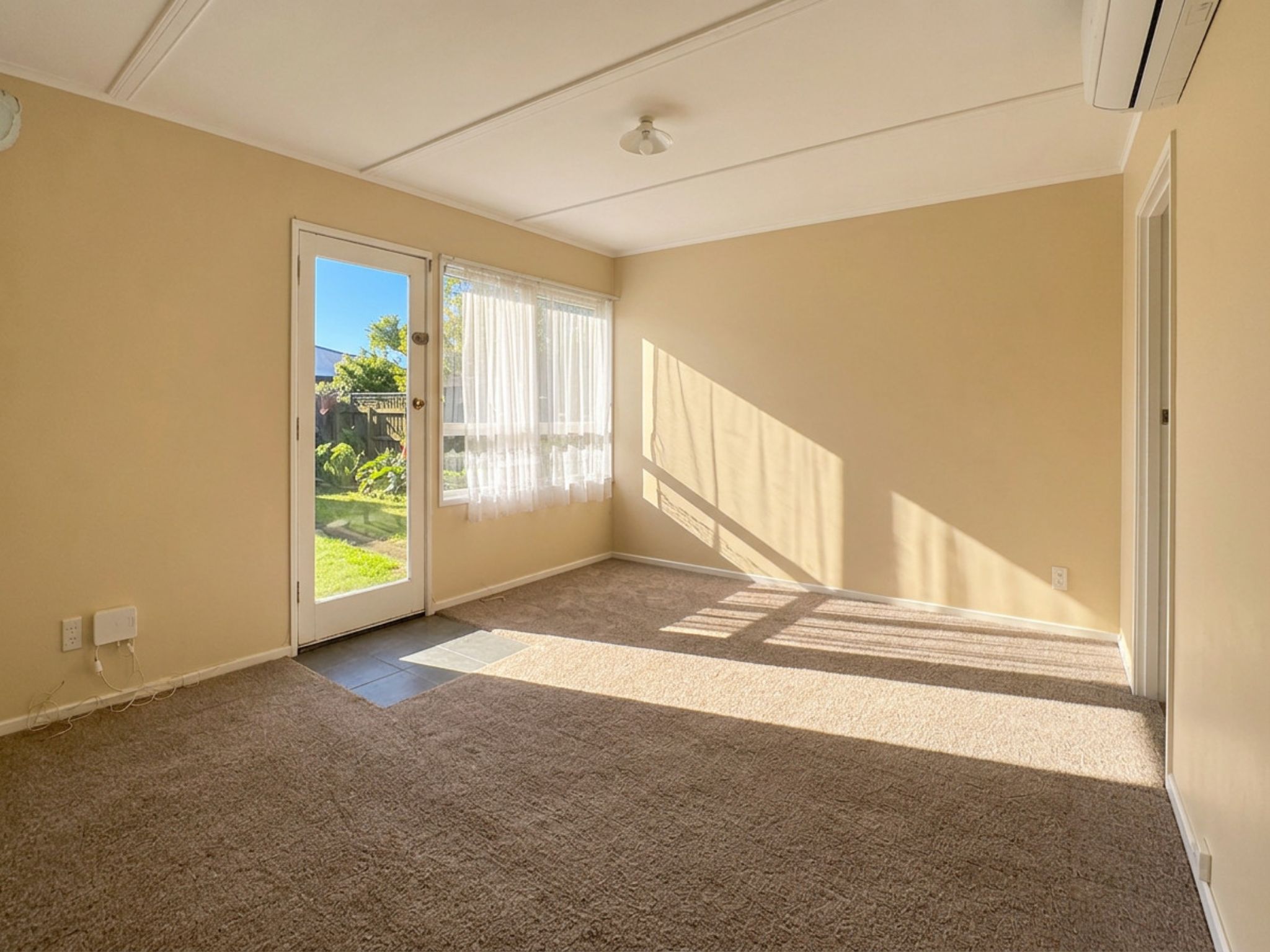 2/15b Clarke Road, Royal Oak, Auckland City