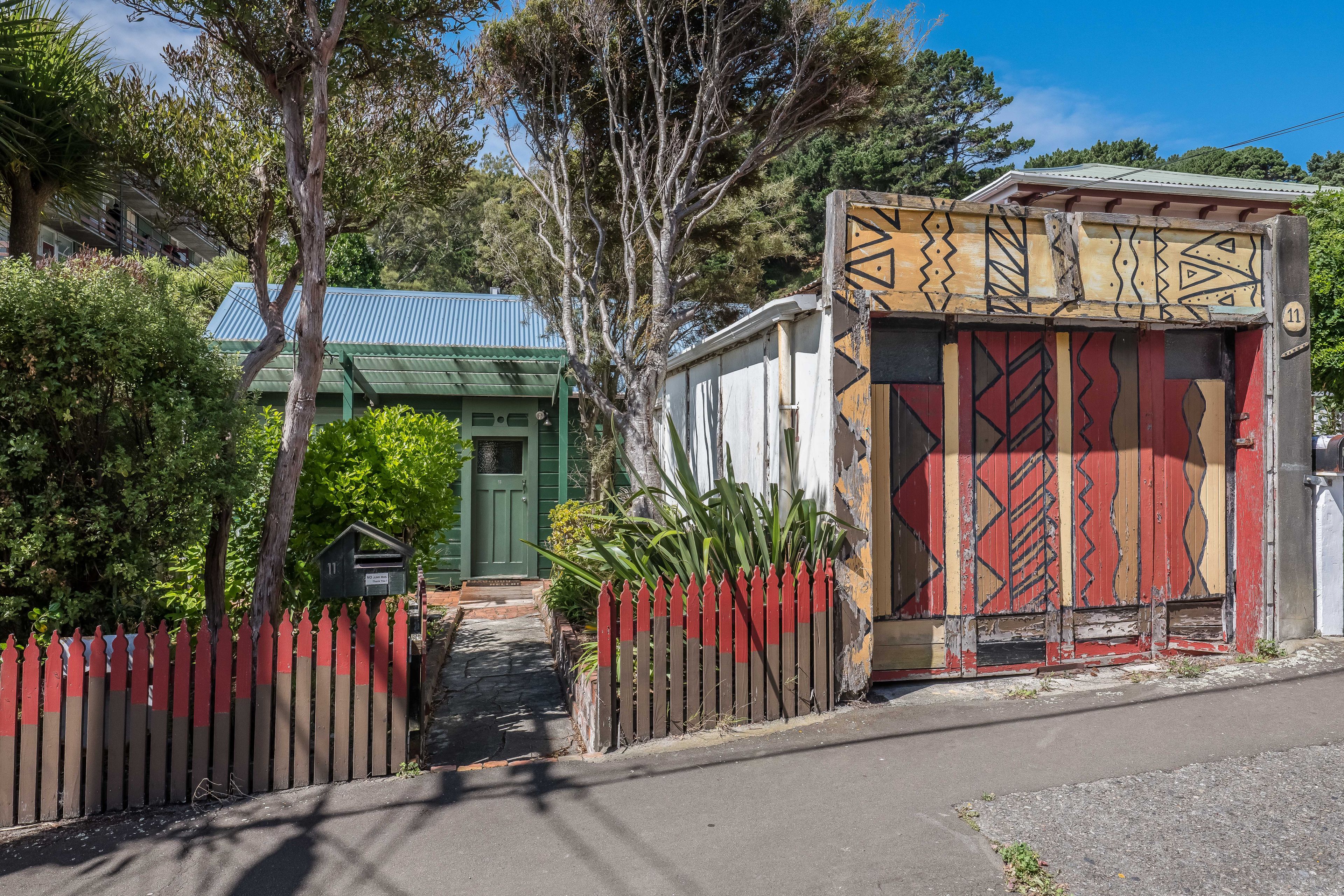11 Edinburgh Terrace, Berhampore, Wellington City