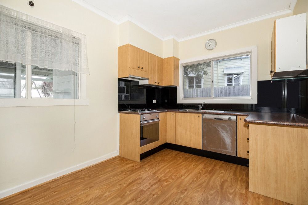 4 Rollings Road, Upper Ferntree Gully, VIC 3156