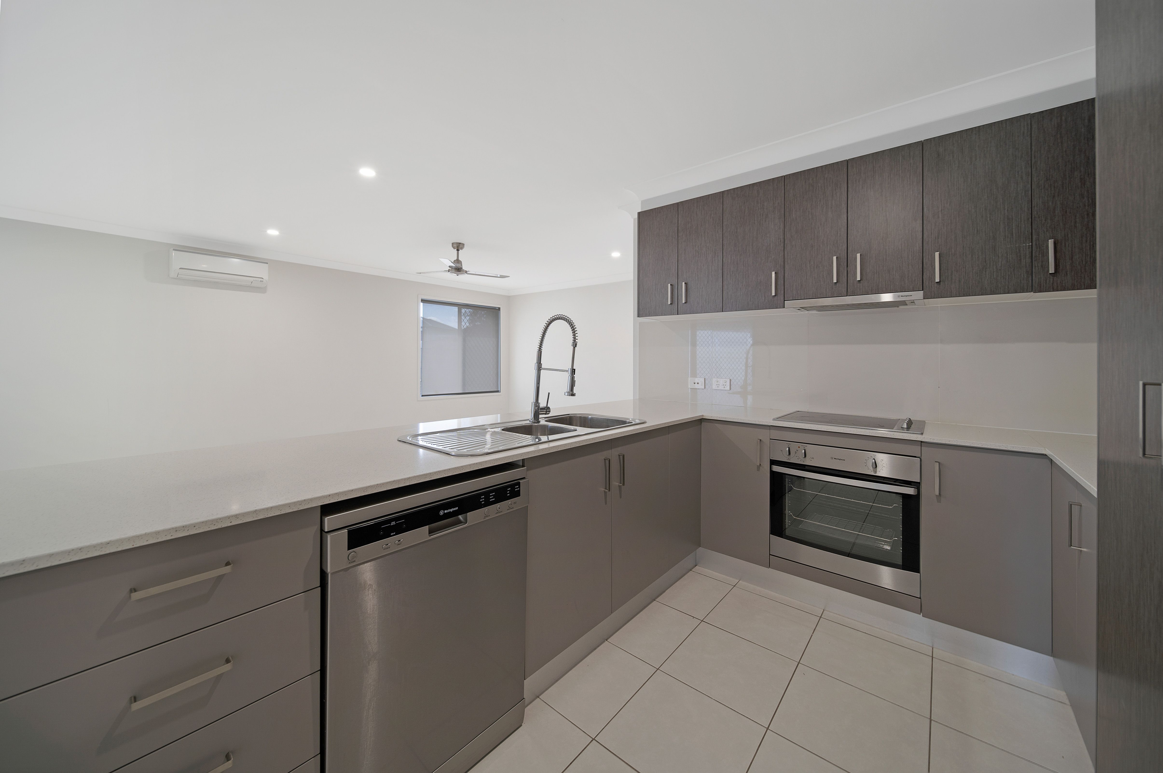 50 Summerview Avenue, Yarrabilba, QLD 4207