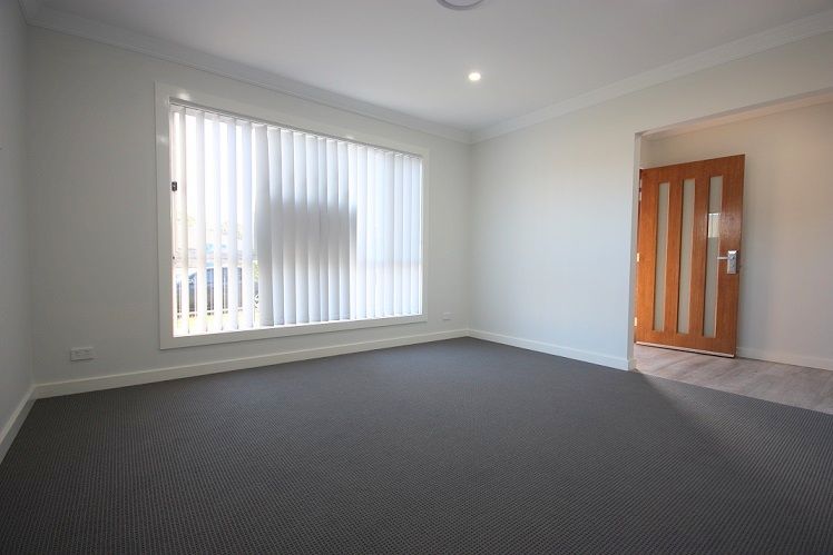 2 Knox Street, Campbelltown, NSW 2560