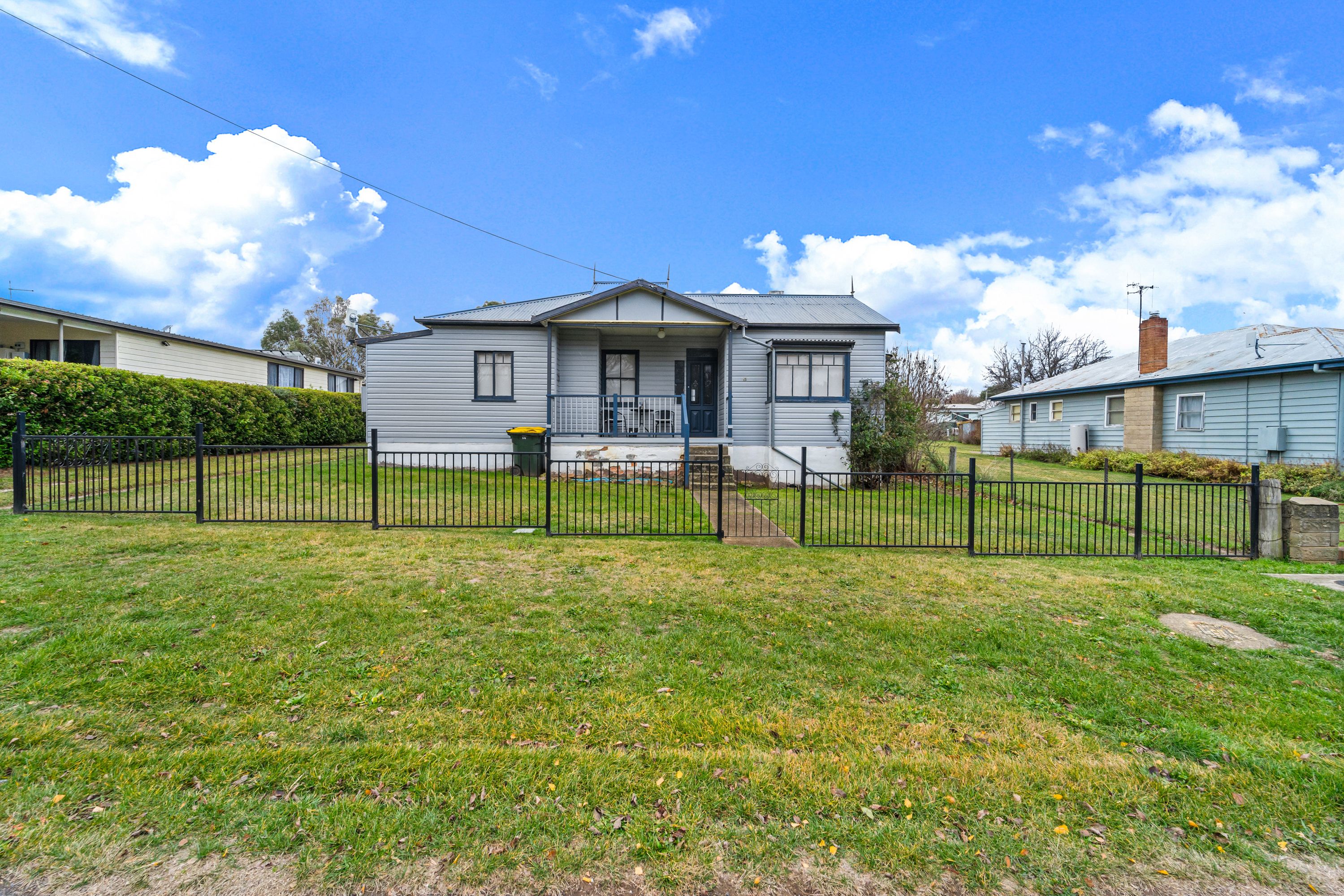 15 Baker Street, Adaminaby, NSW 2629