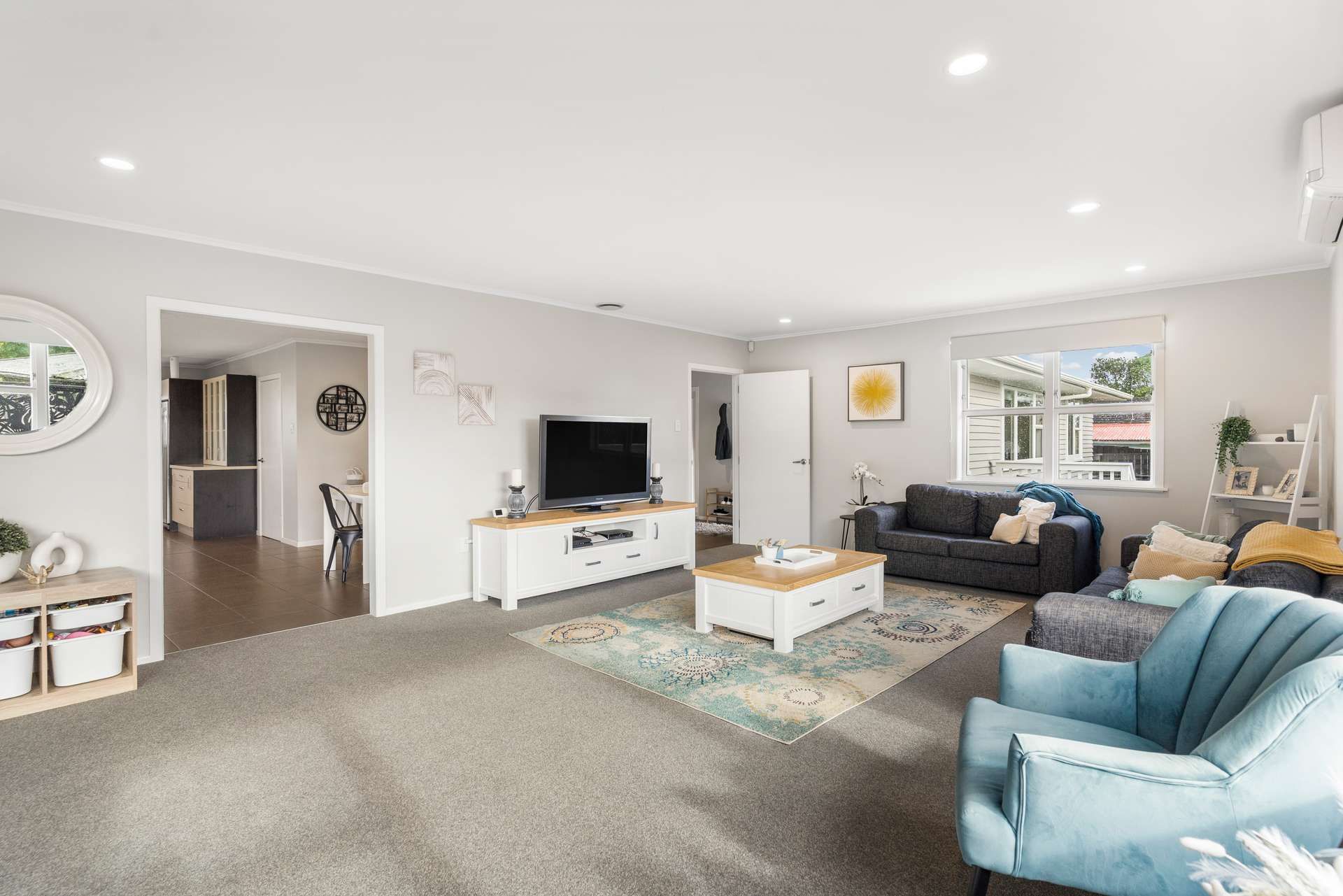 4 Lancaster Road, Beach Haven, North Shore City