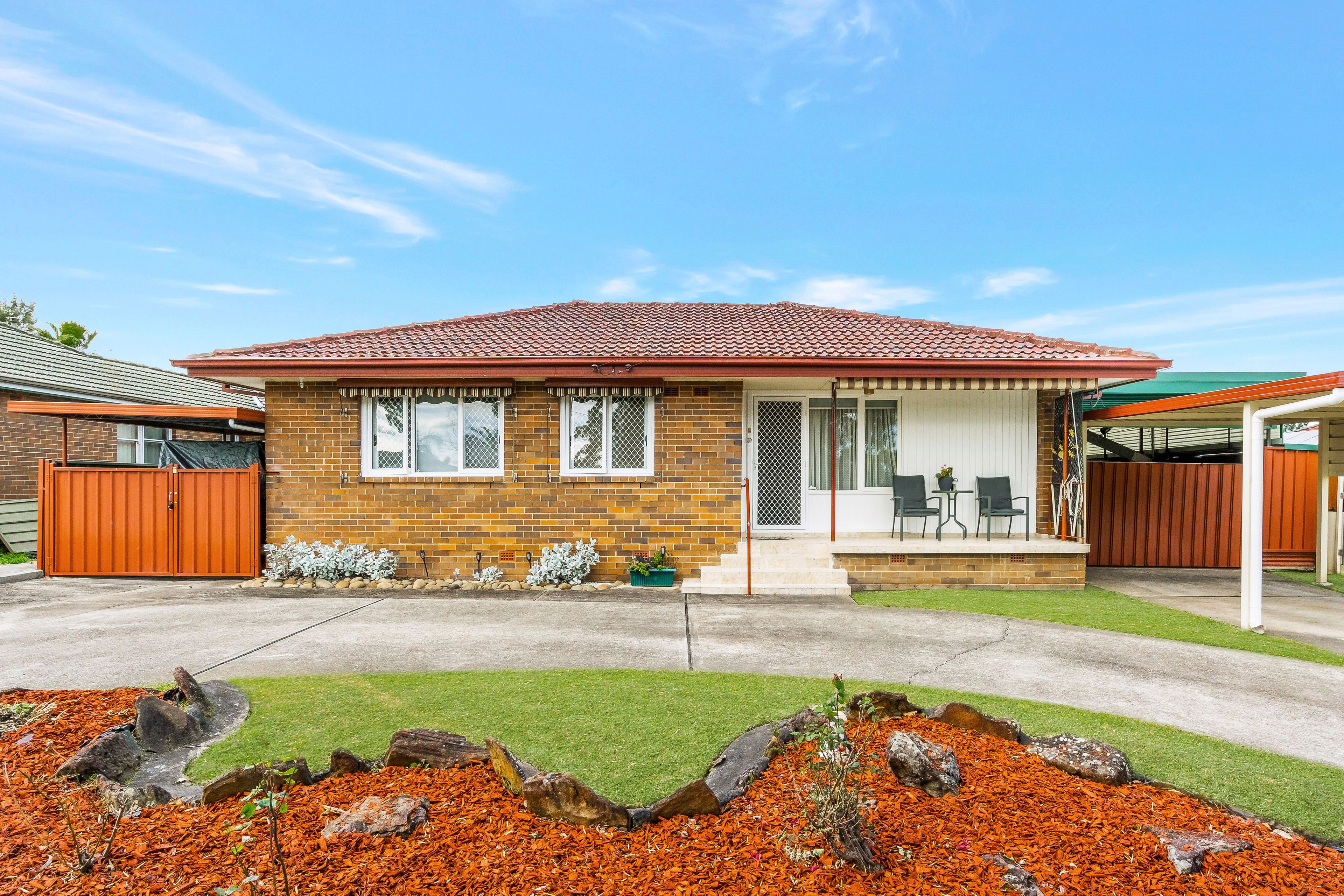10 Tumbarumba Crescent, Heckenberg, NSW 2168 Sold House Ray White