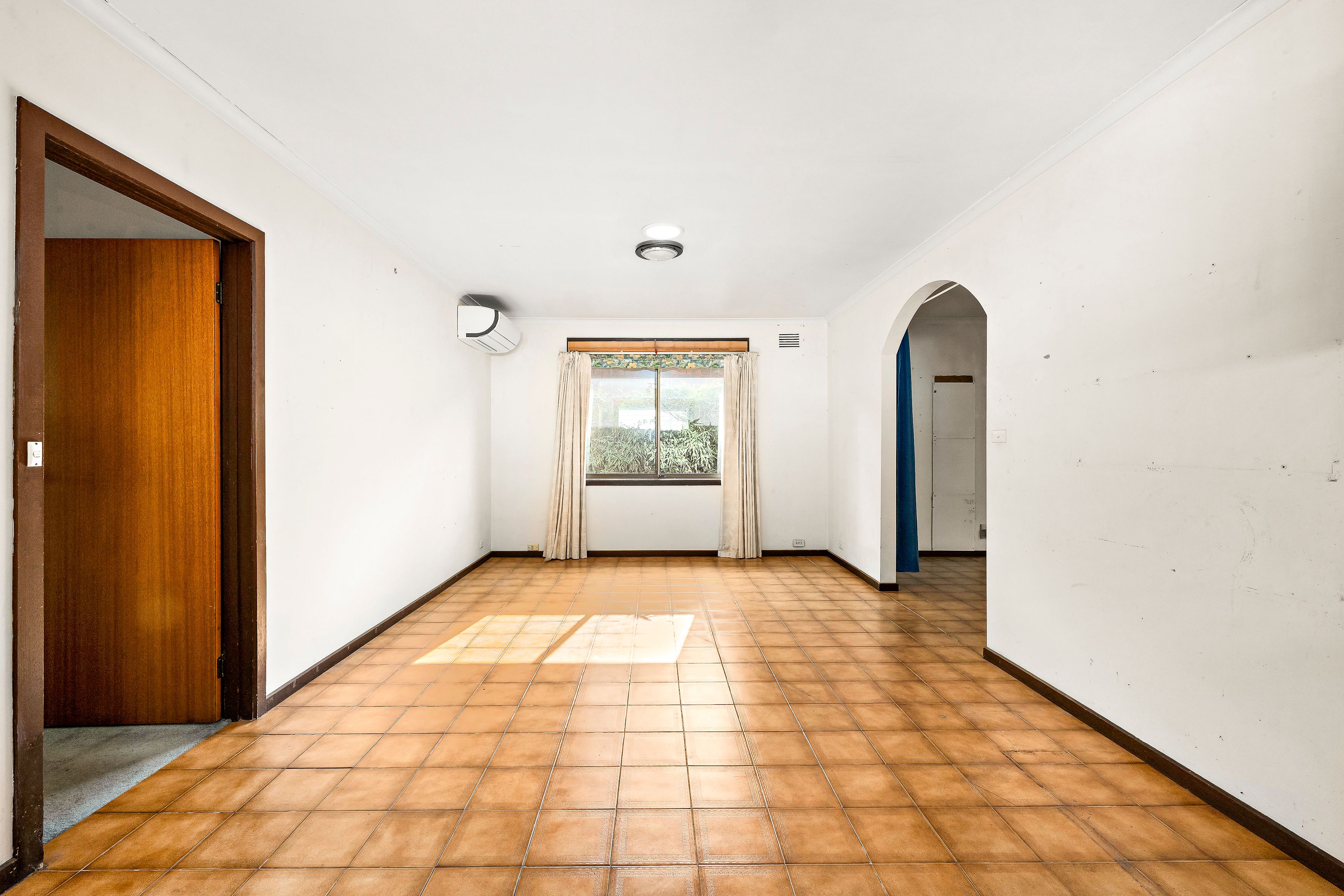 43 Sparks Avenue — photo 9 of 16