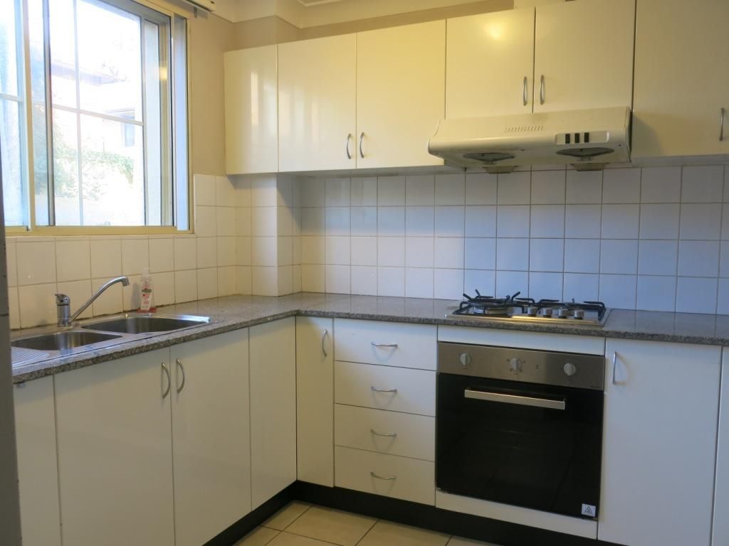 9/15 HARROW Road, Bexley, NSW 2207