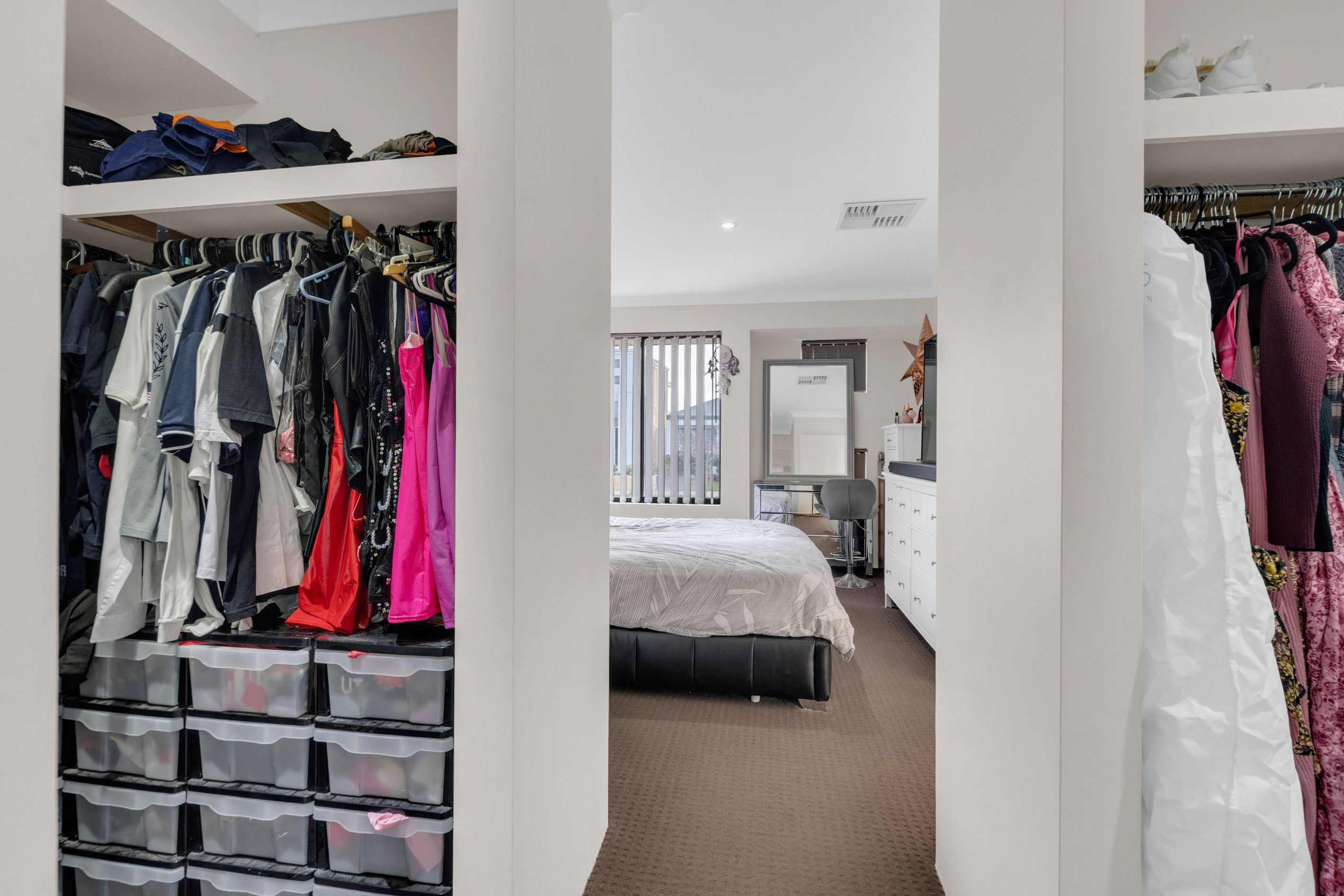 26 Whipbird Street — photo 15 of 26