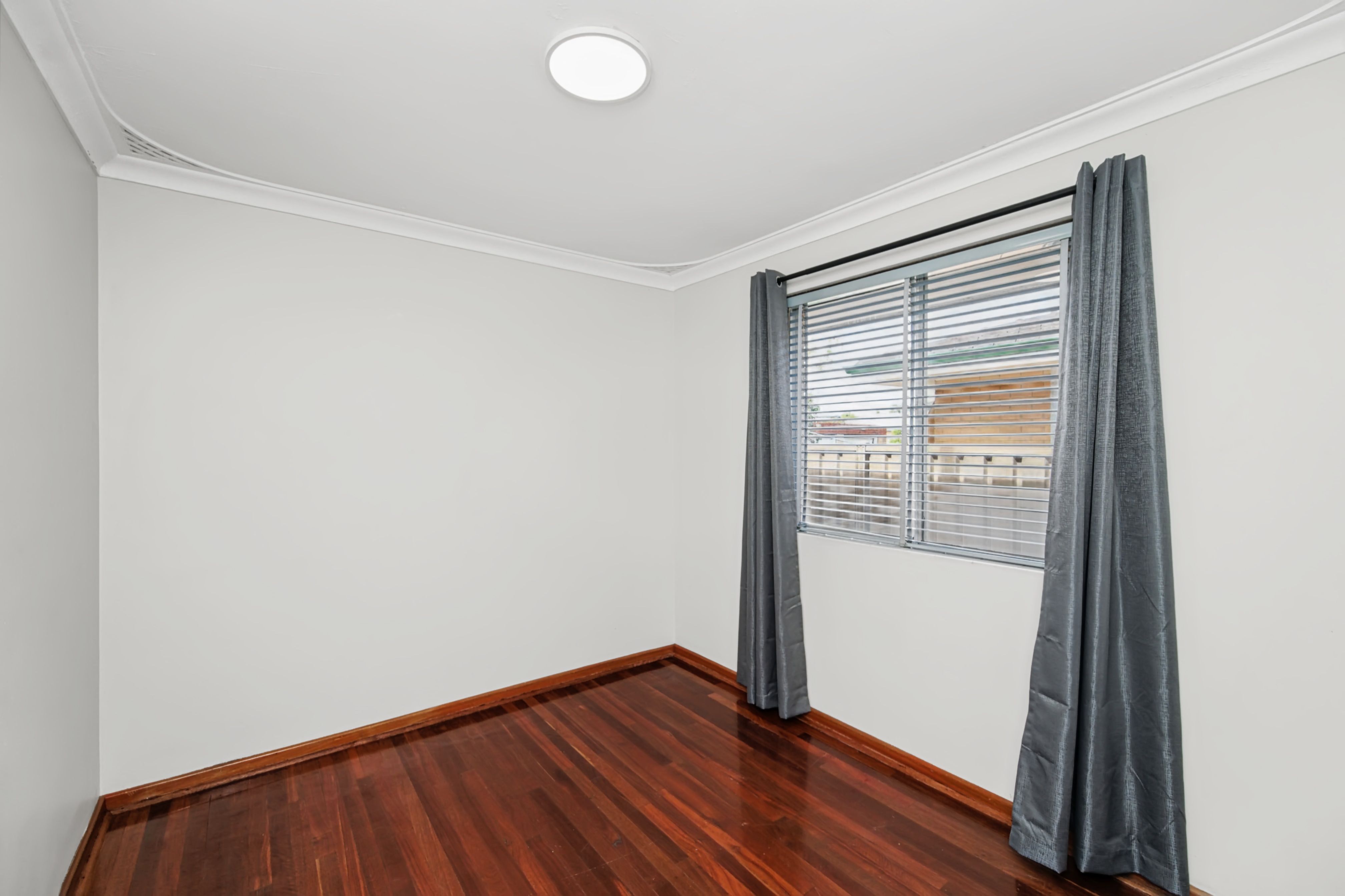 168A The Strand — photo 12 of 20