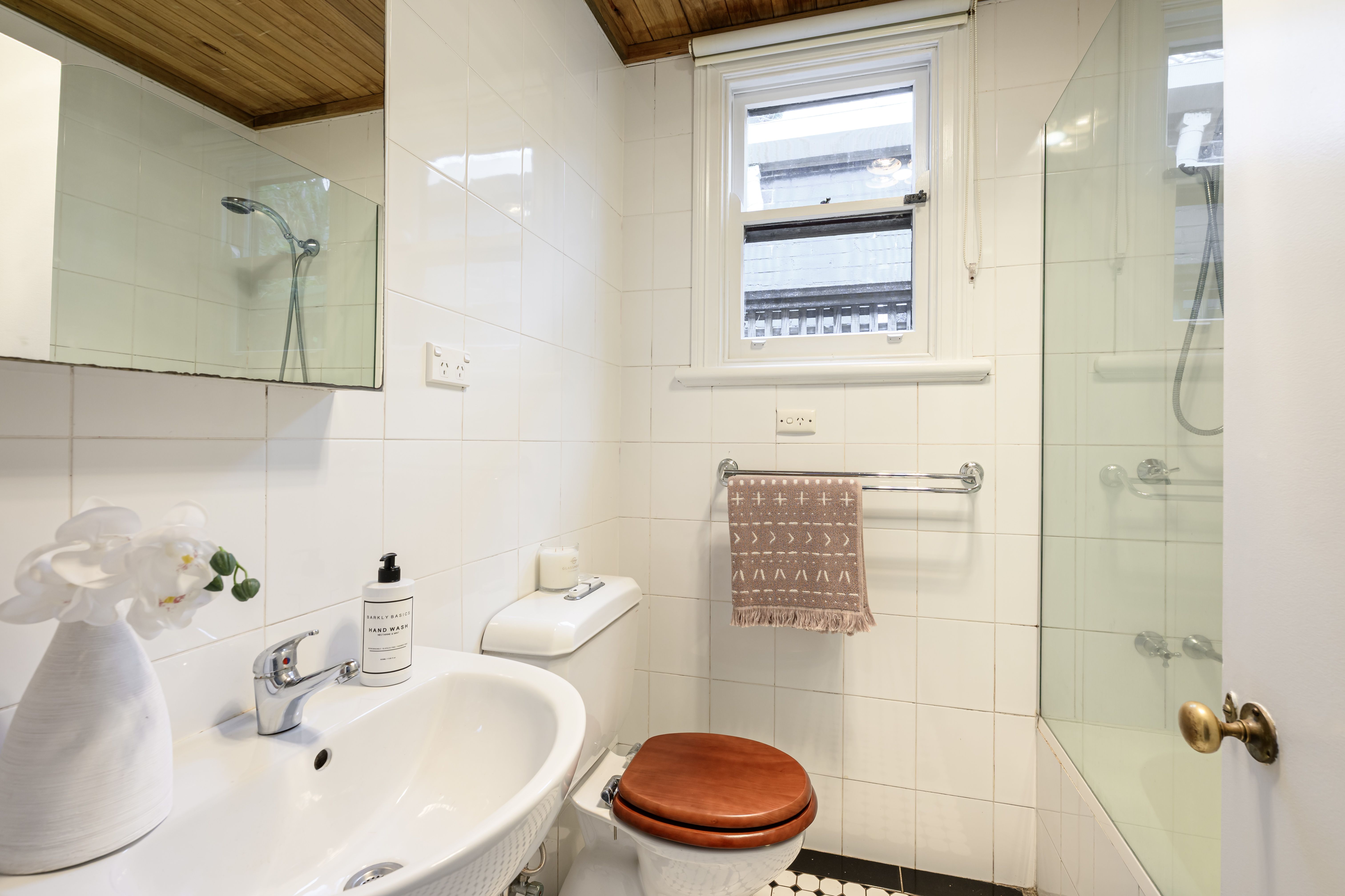 3 Coulson Street — photo 14 of 15