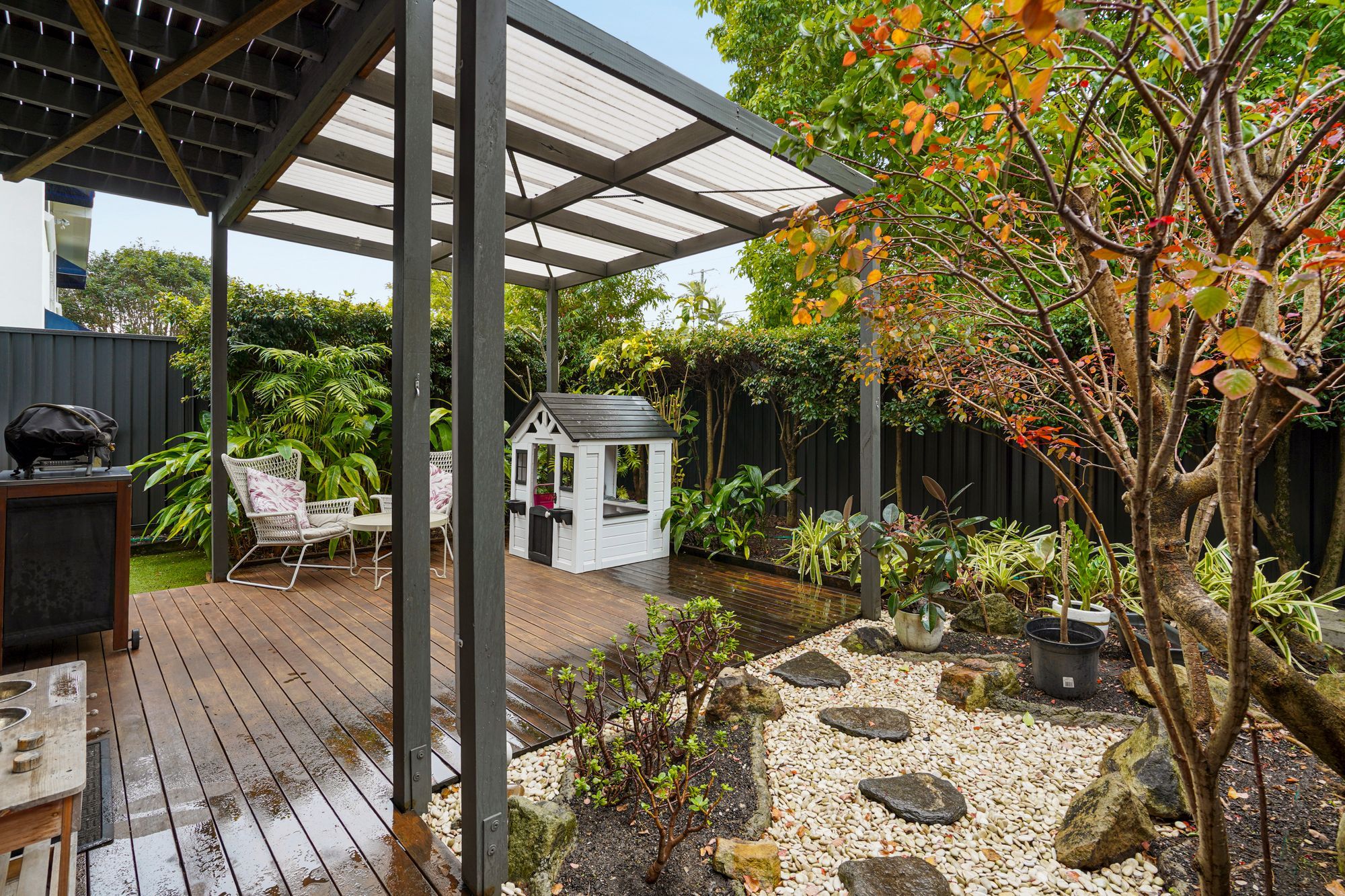 1/165 Flower Street — photo from Ray White Ascot