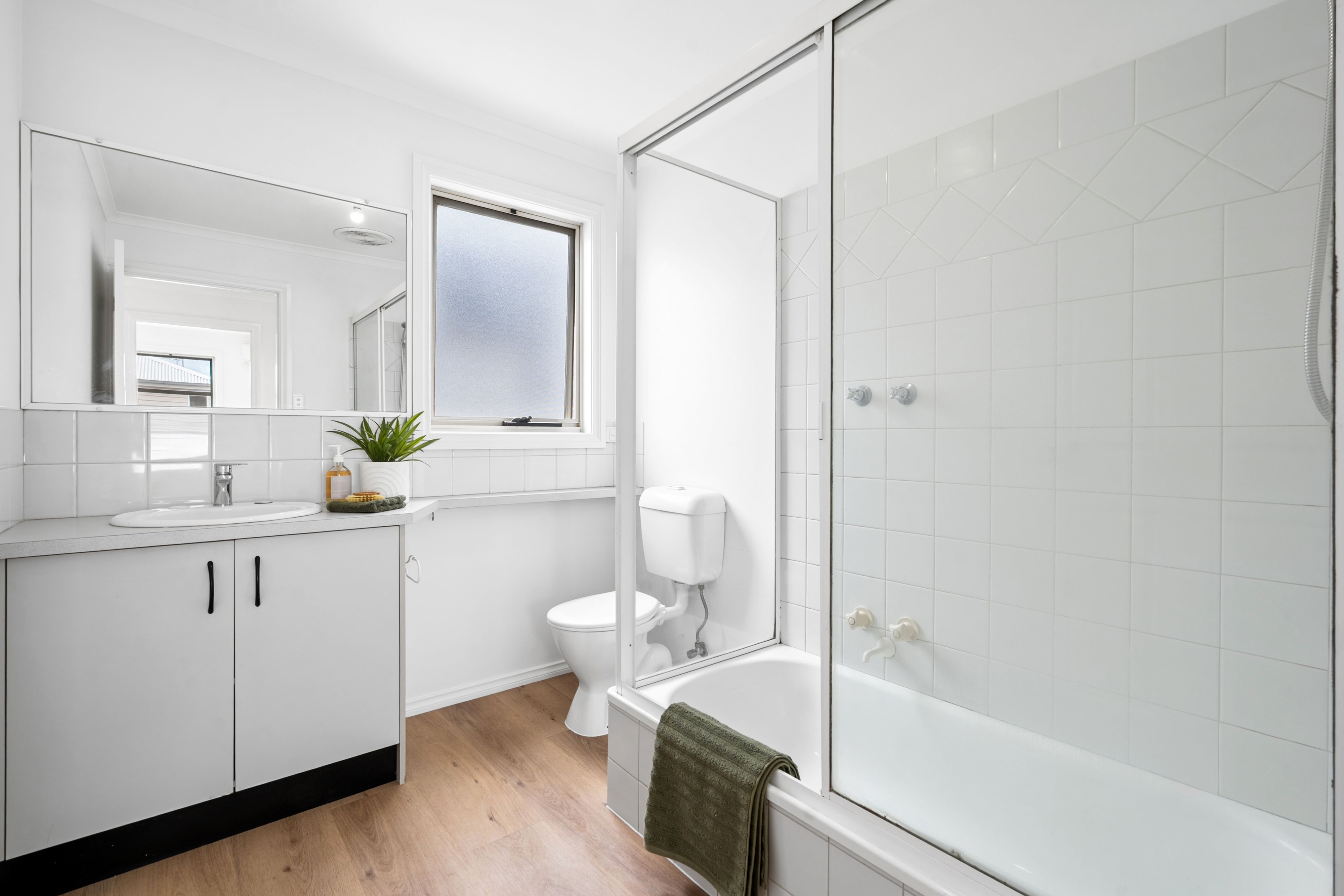 24 Balliang Street — photo 7 of 10